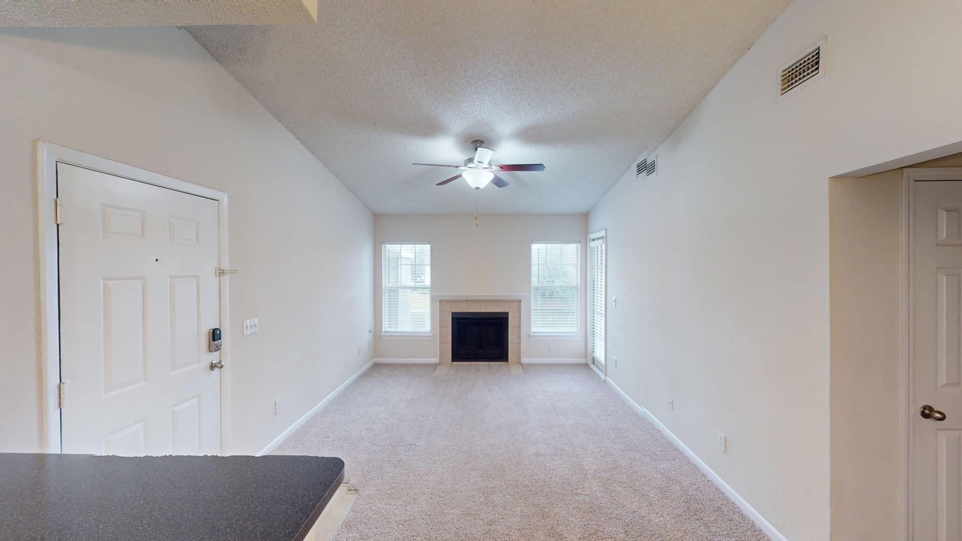 Altamira Place Apartment Homes 2 of 5