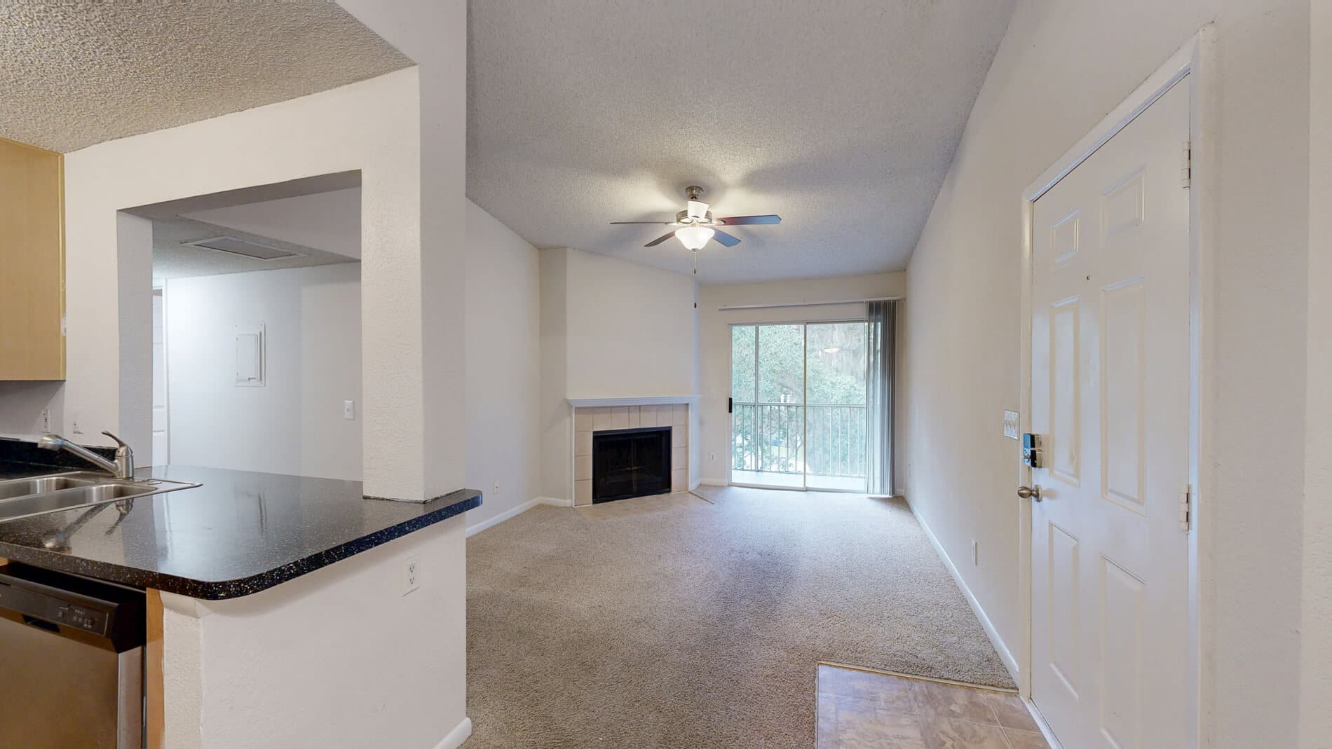 Altamira Place Apartment Homes 2 of 5