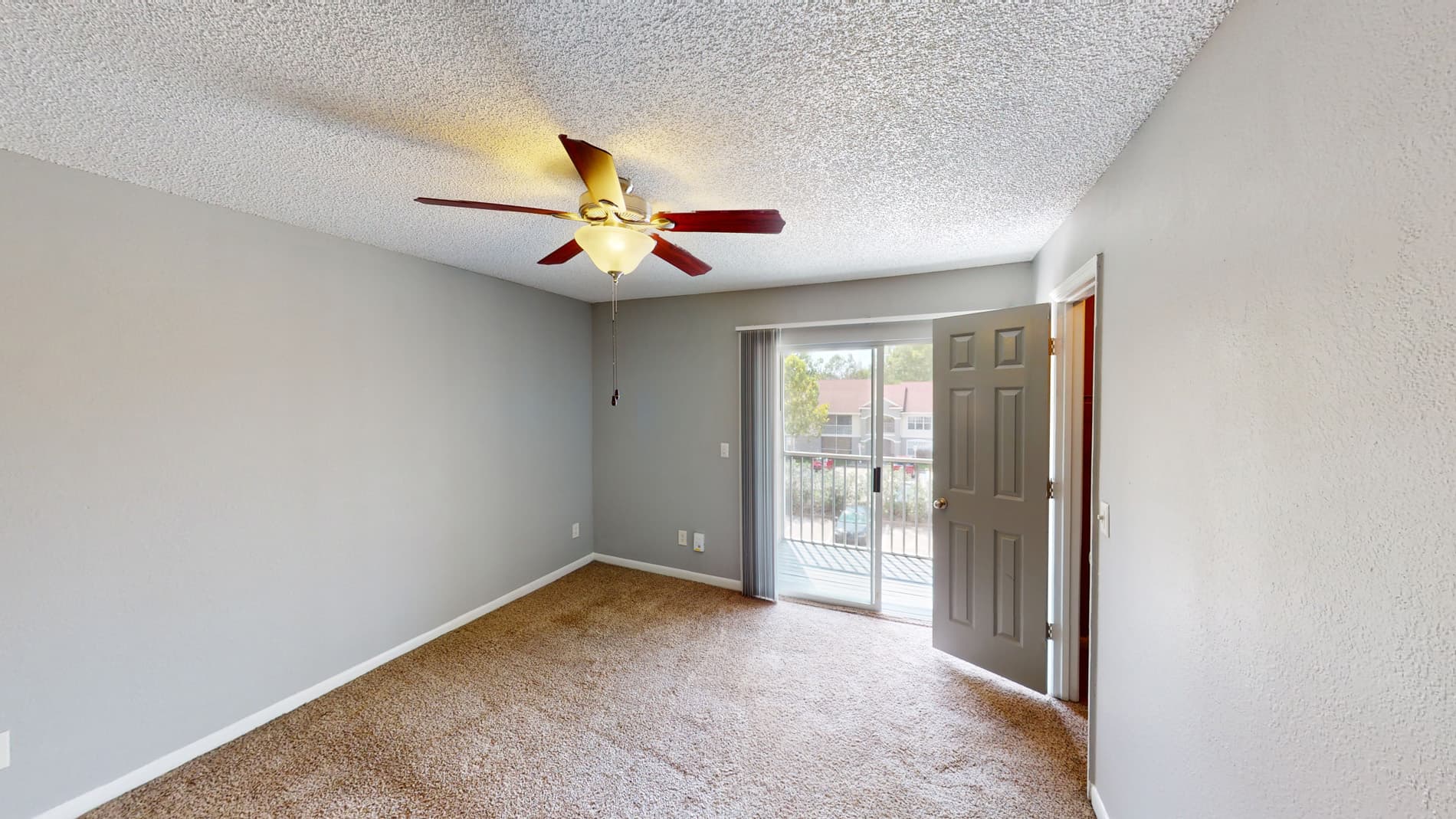 Altamira Place Apartment Homes 3 of 5