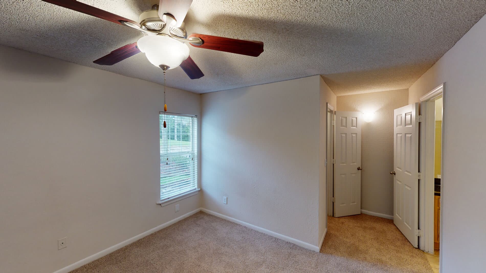 Altamira Place Apartment Homes 4 of 5