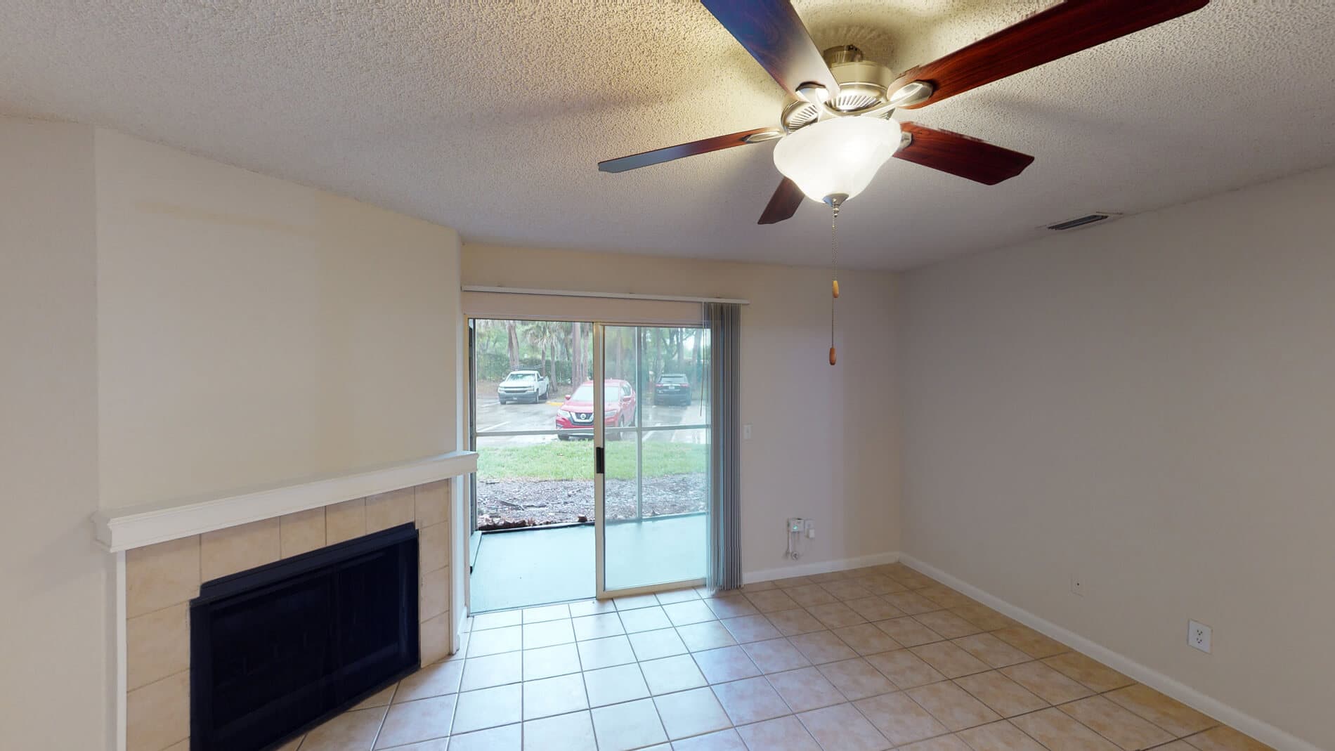 Altamira Place Apartment Homes 2 of 5