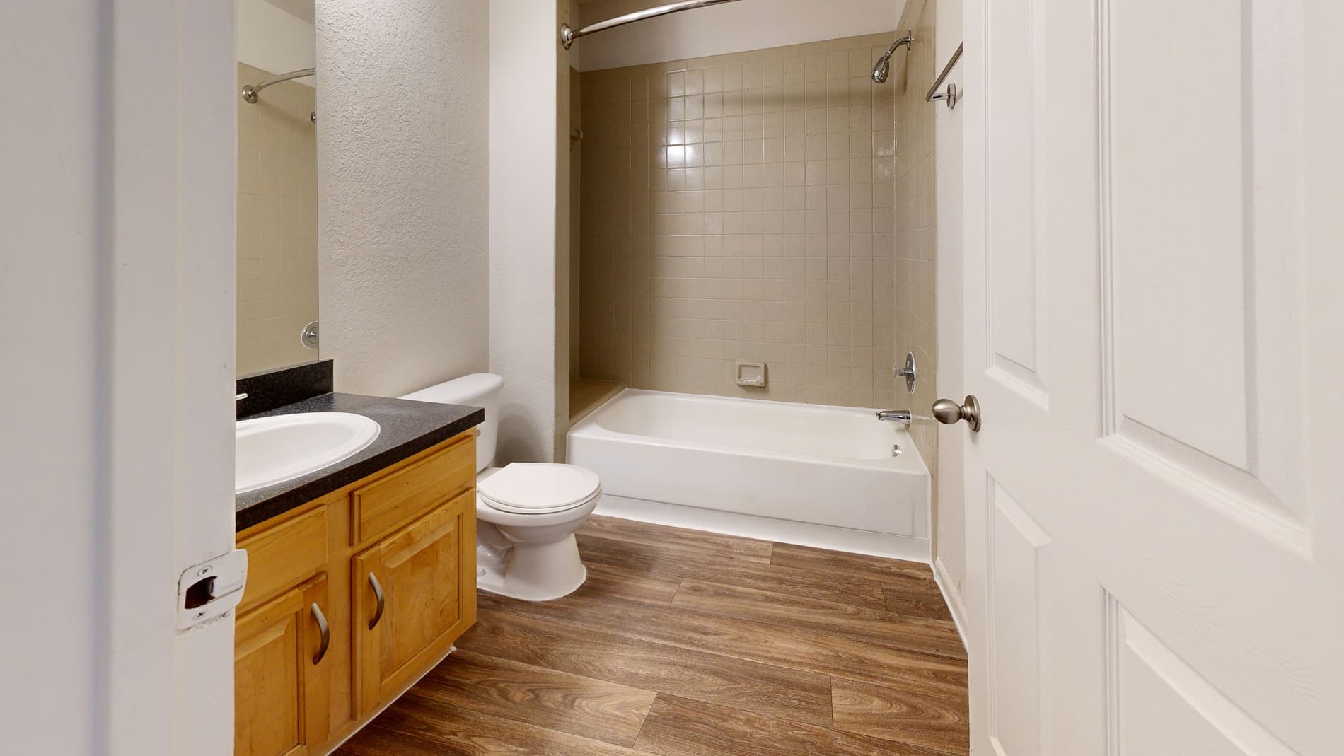 Altamira Place Apartment Homes 4 of 5