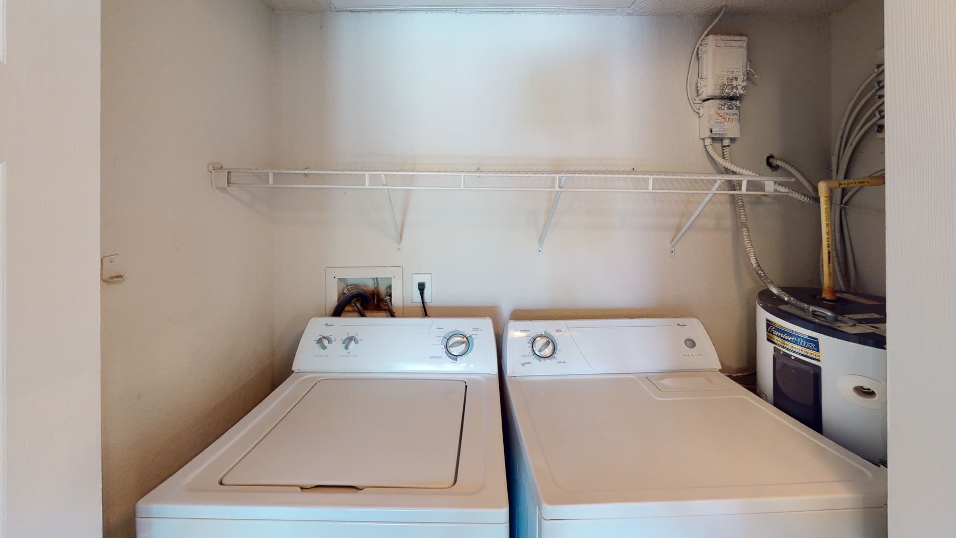 Altamira Place Apartment Homes 3 of 5