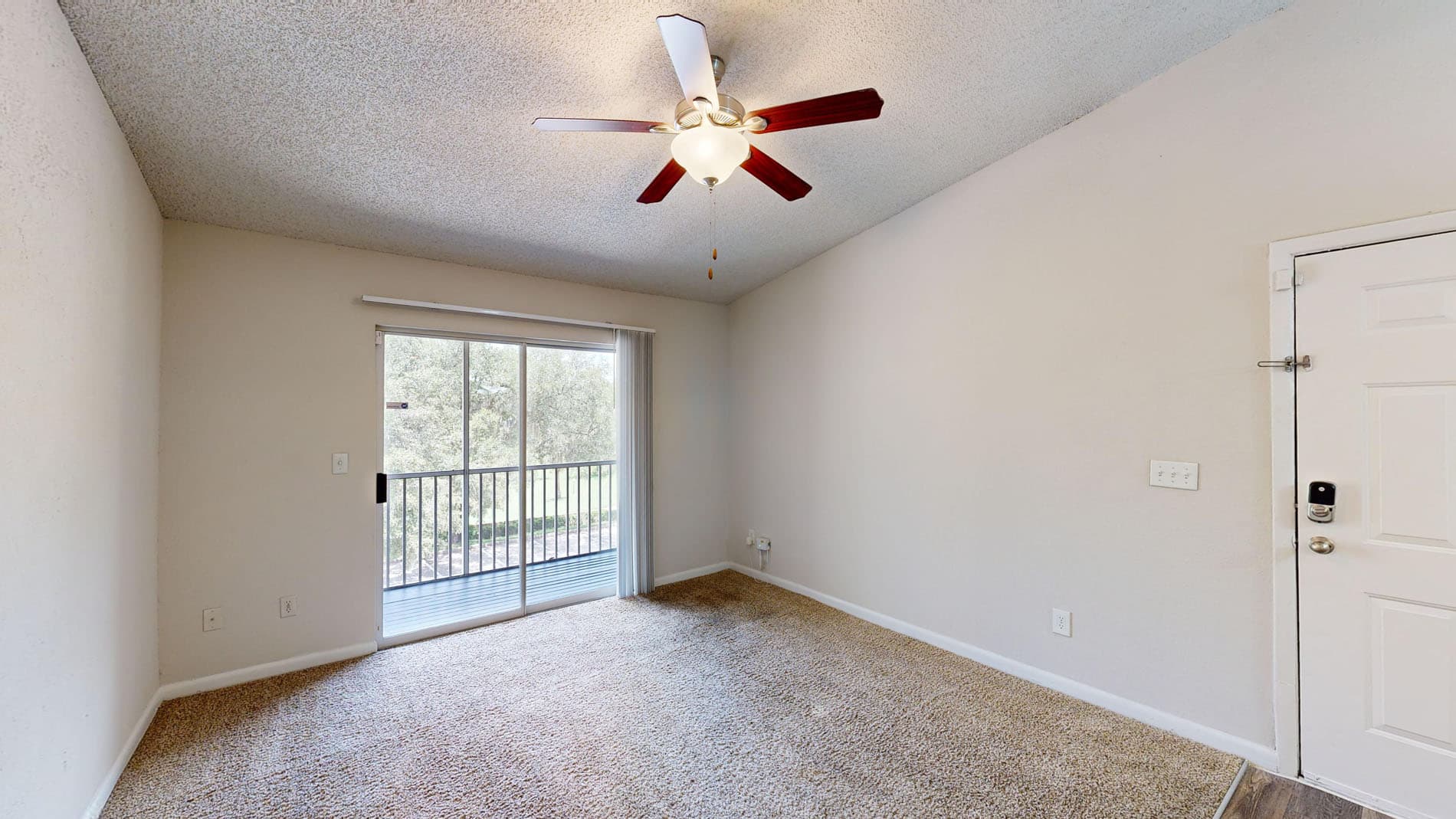 Altamira Place Apartment Homes 2 of 5