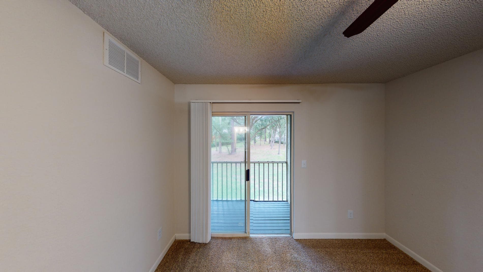 Altamira Place Apartment Homes 3 of 5