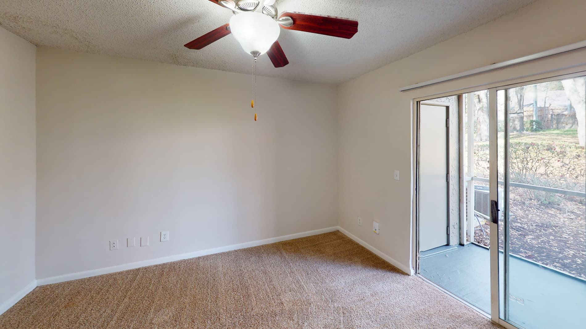 Altamira Place Apartment Homes 3 of 5