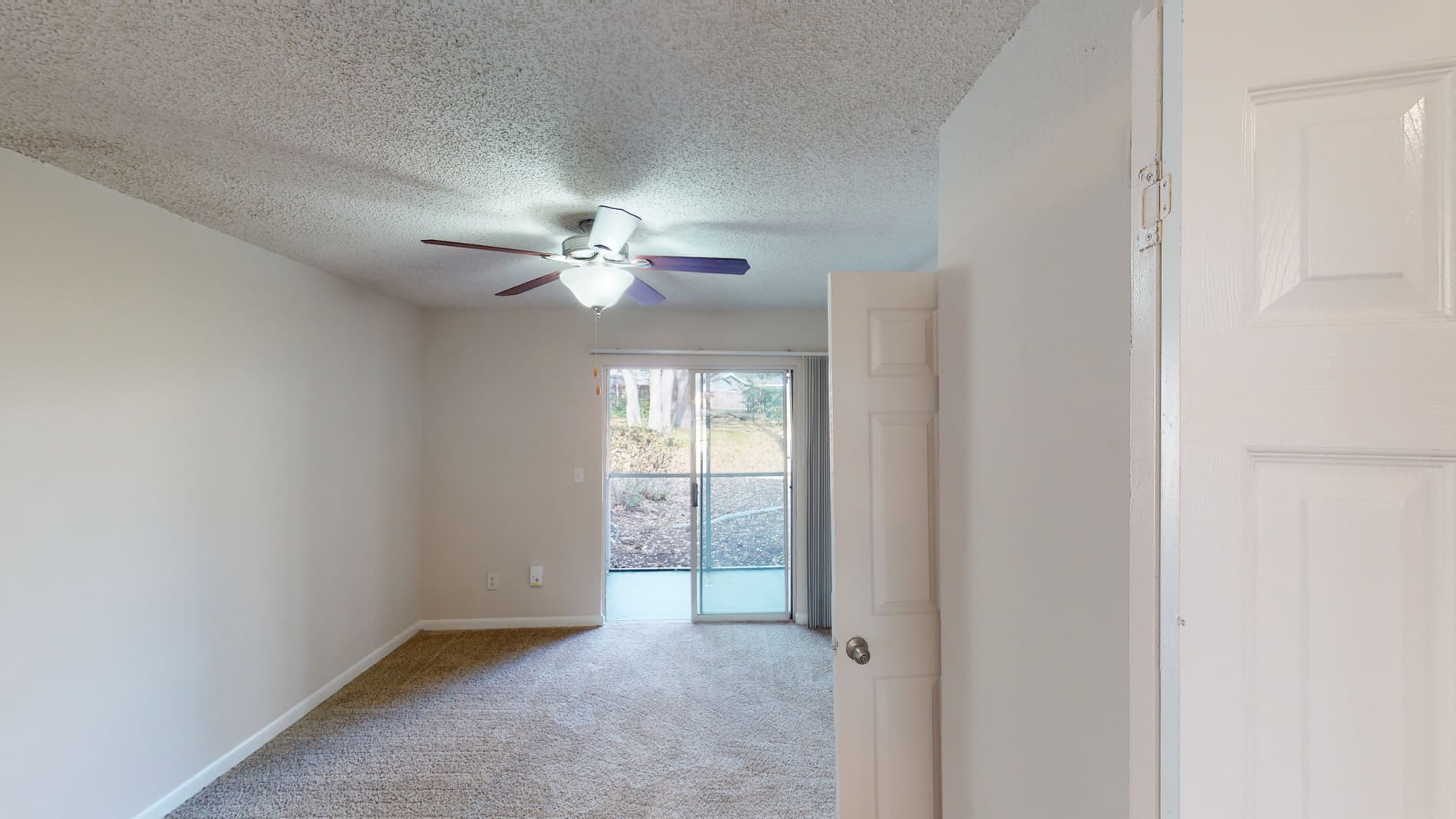 Altamira Place Apartment Homes 4 of 5