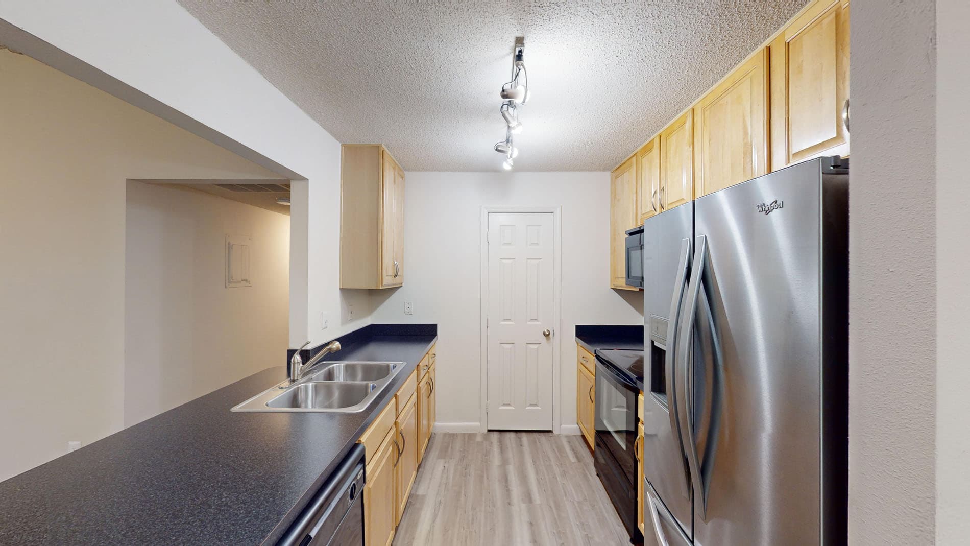 Altamira Place Apartment Homes 1 of 5
