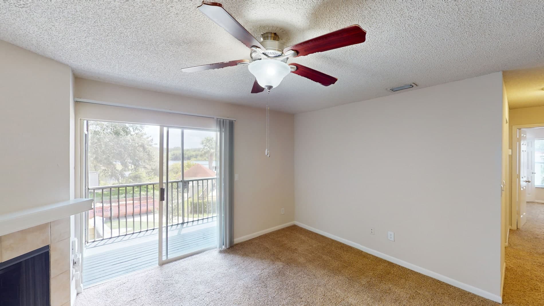 Altamira Place Apartment Homes 2 of 5