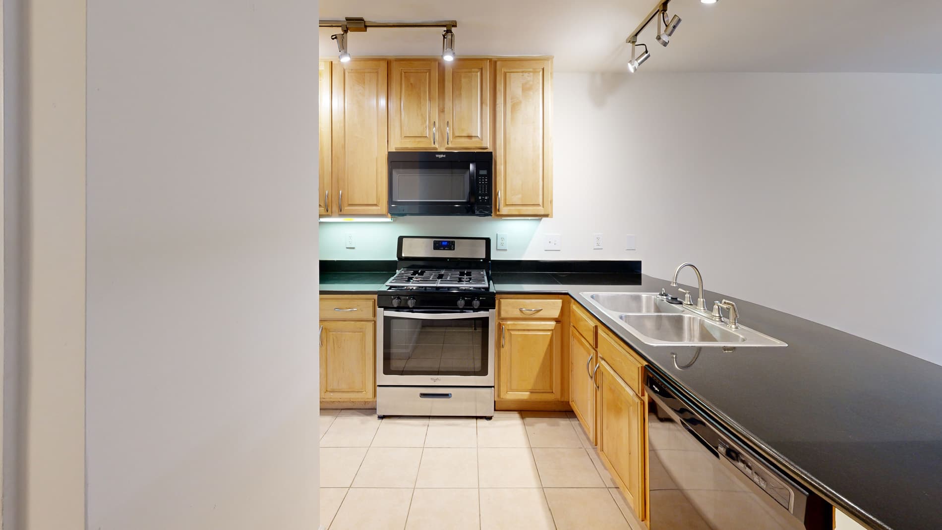 Gayton Pointe Townhomes 1 of 5