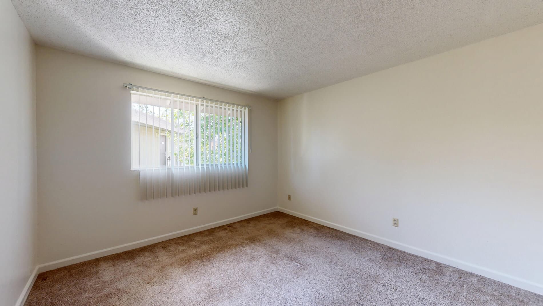 Pointe at Northridge 4 of 5