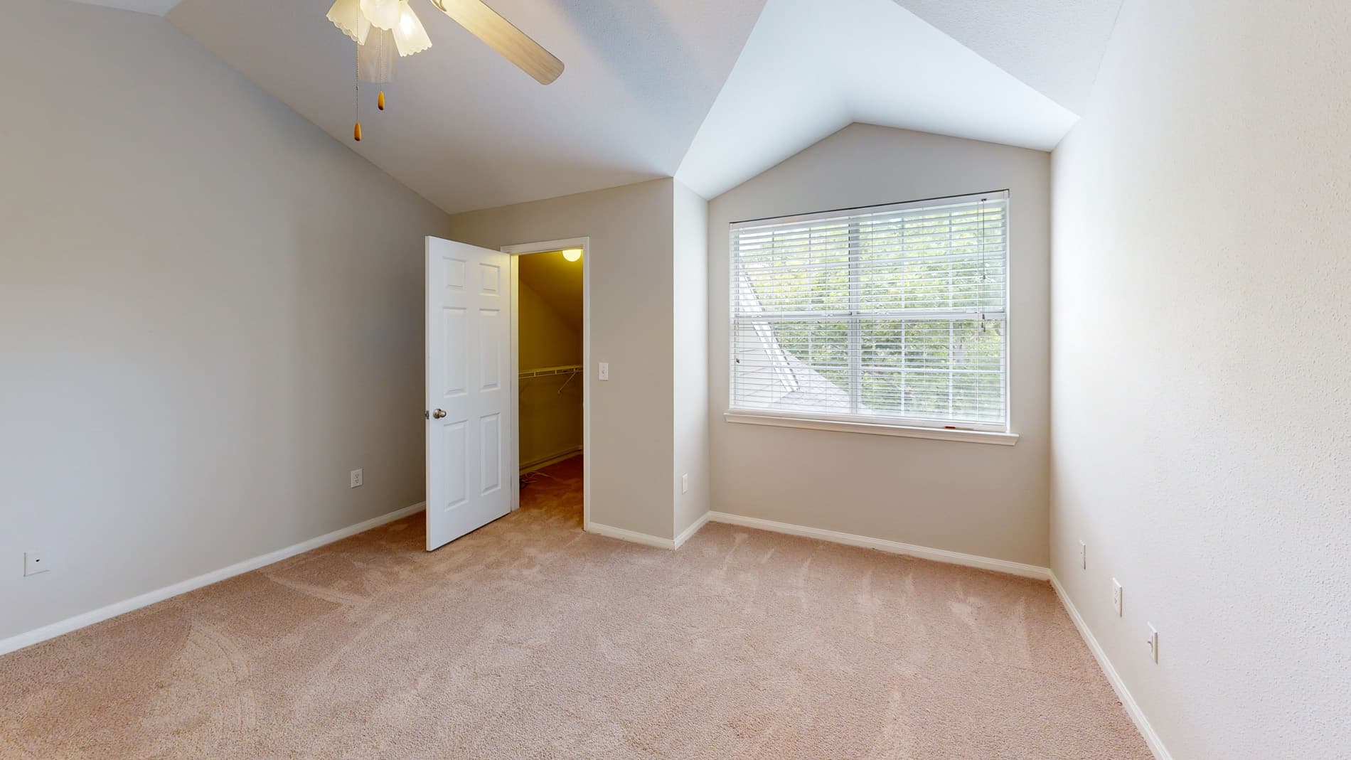 The Carriage Homes at Wyndham 3 of 5