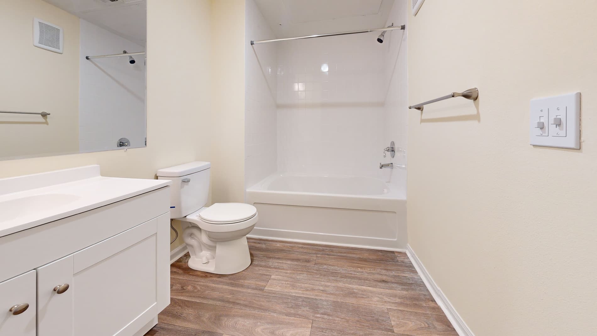 The Carriage Homes at Wyndham 4 of 5