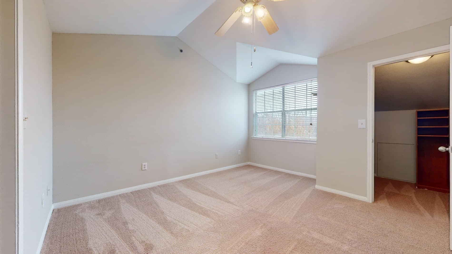 The Carriage Homes at Wyndham 3 of 5
