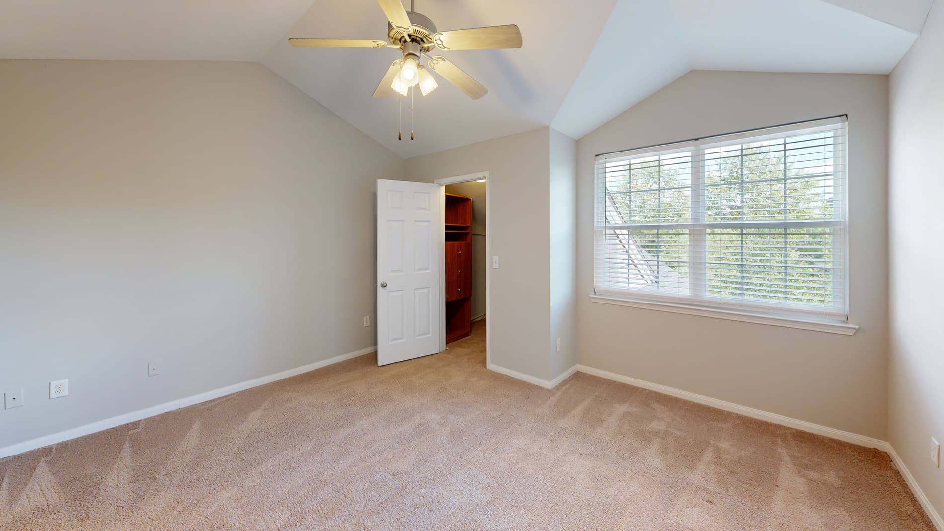 The Carriage Homes at Wyndham 3 of 5