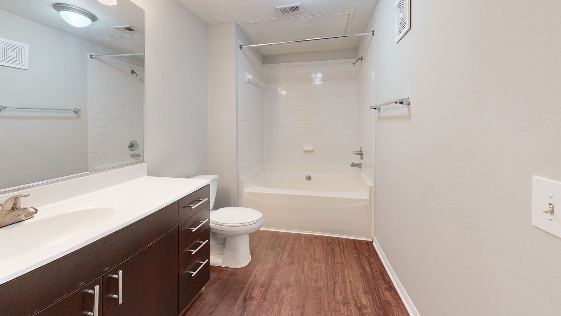 The Carriage Homes at Wyndham 4 of 5