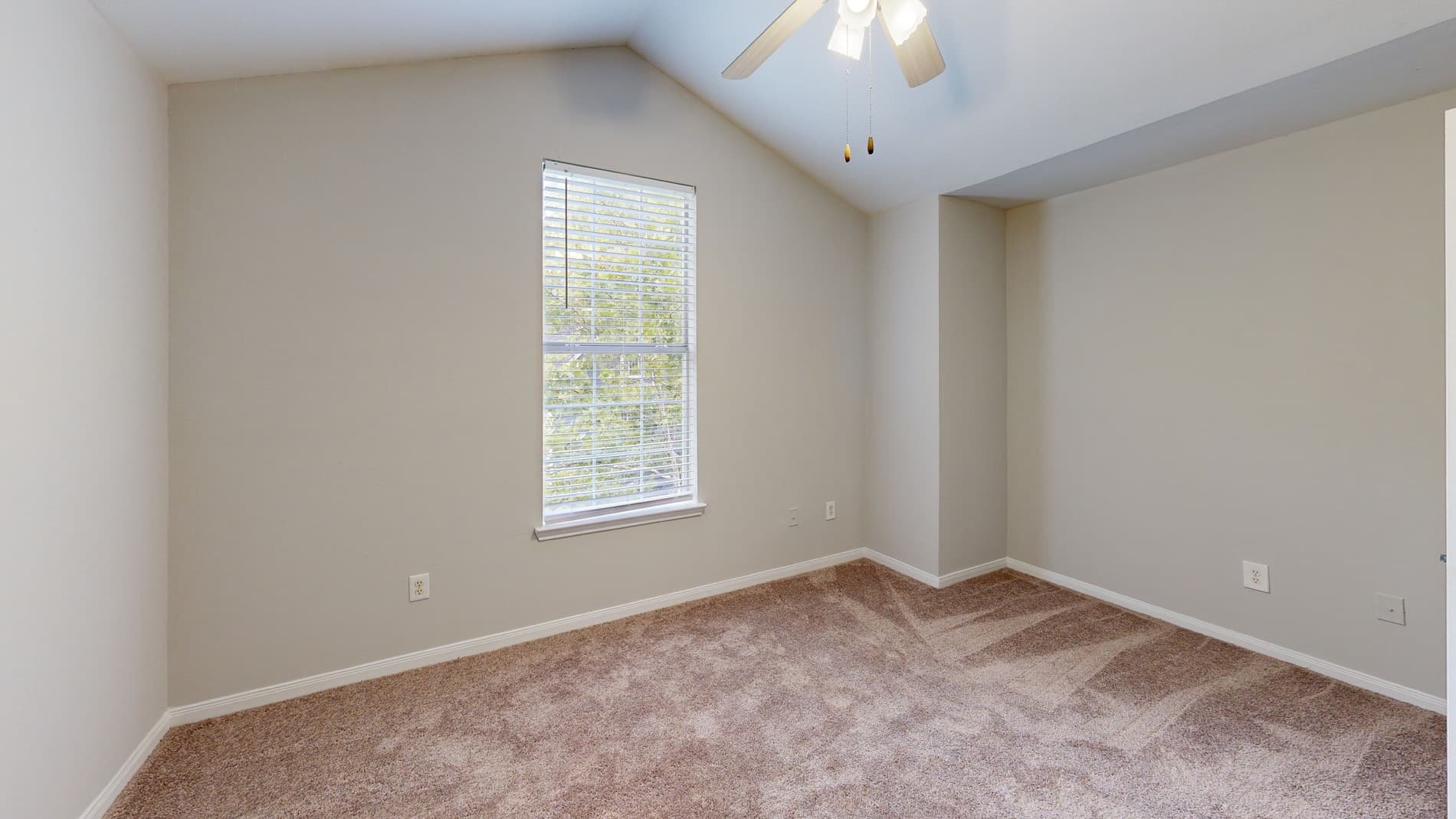 The Carriage Homes at Wyndham 4 of 5