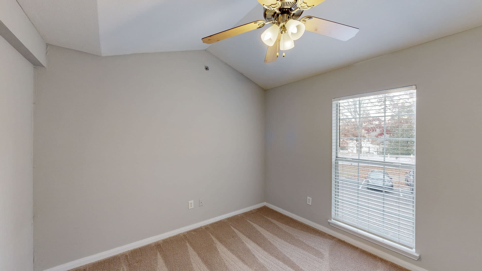 The Carriage Homes at Wyndham 4 of 5