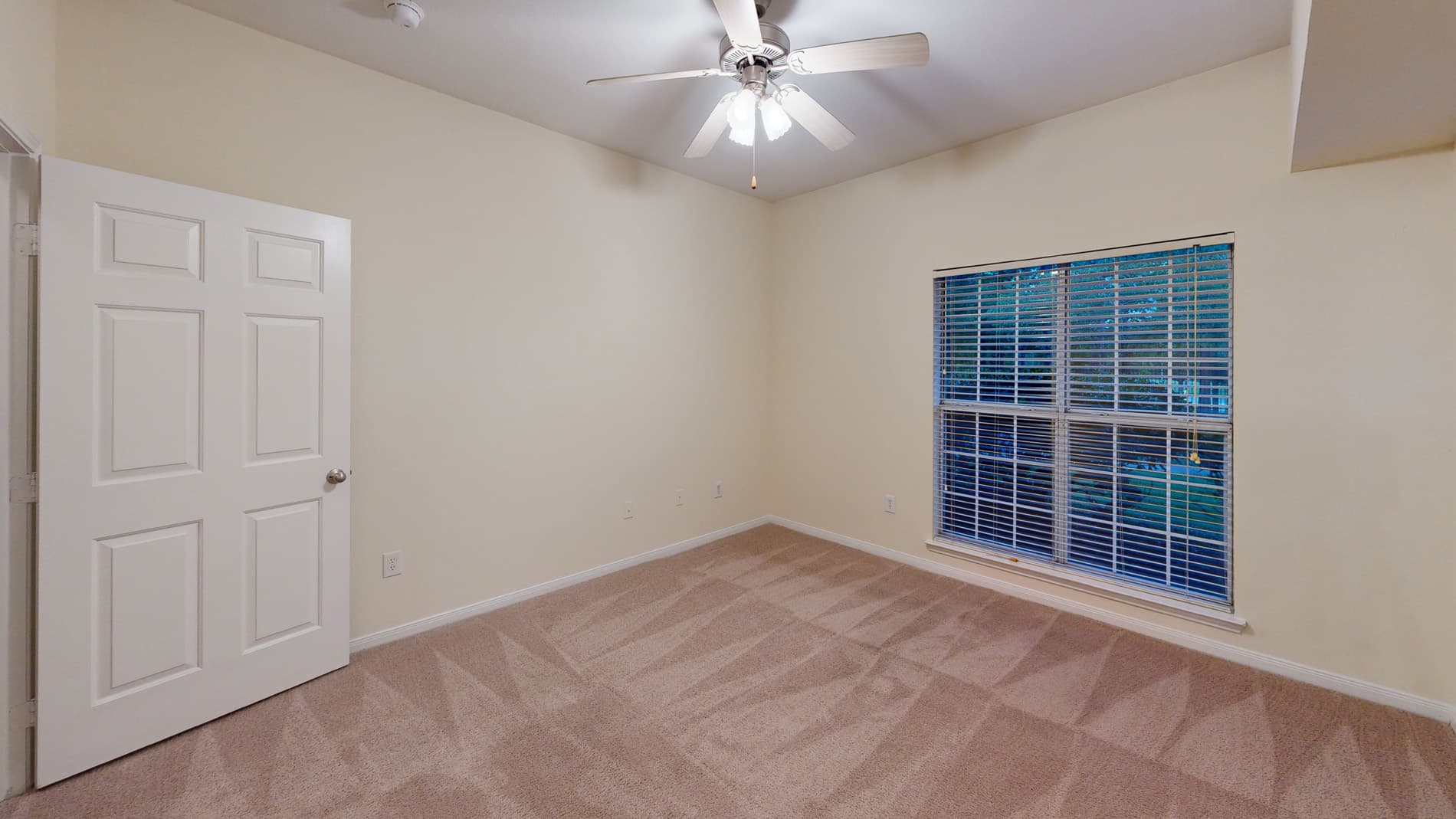 The Carriage Homes at Wyndham 3 of 5