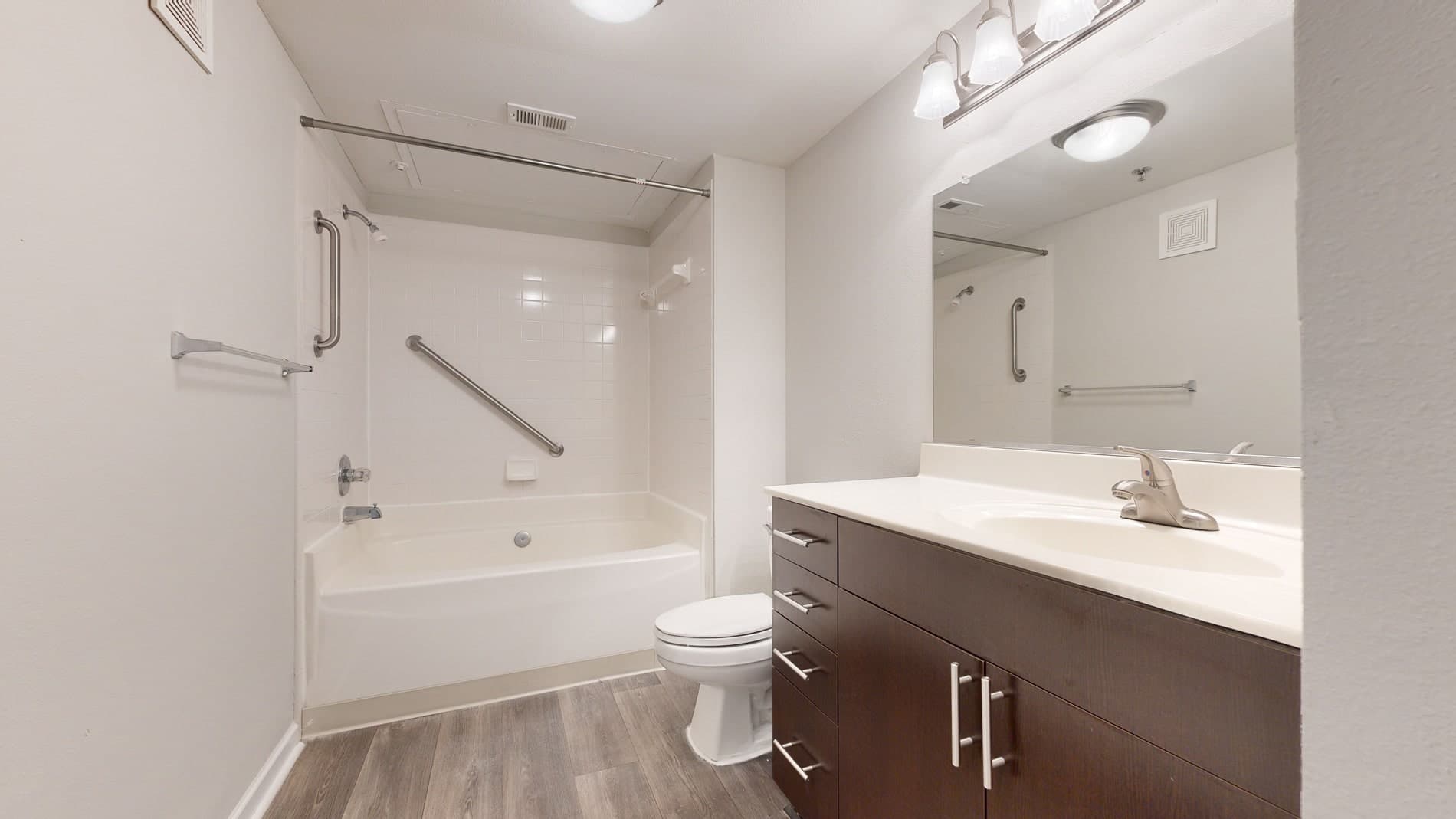The Carriage Homes at Wyndham 4 of 5