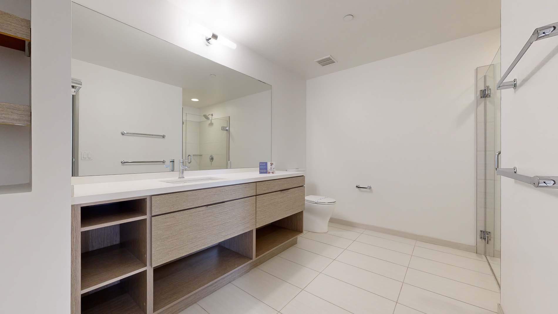 3033 Wilshire 4 of 5