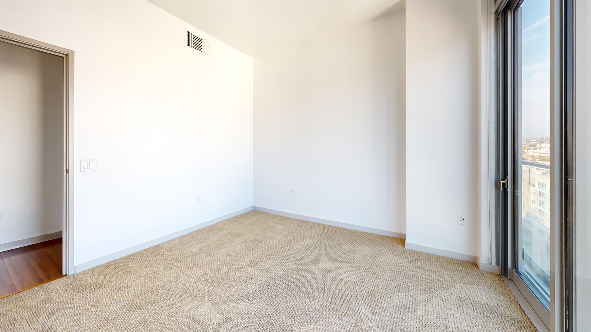 3033 Wilshire 3 of 5