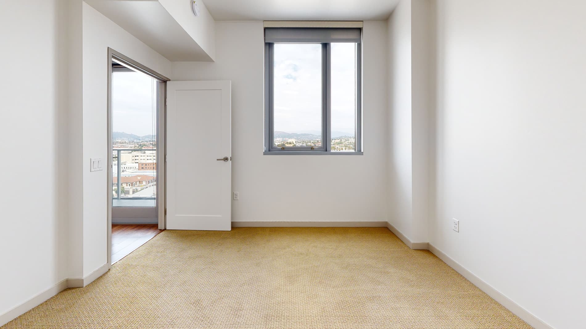 3033 Wilshire 3 of 5
