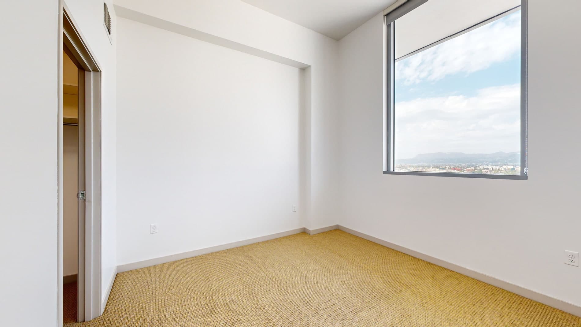 3033 Wilshire 3 of 5
