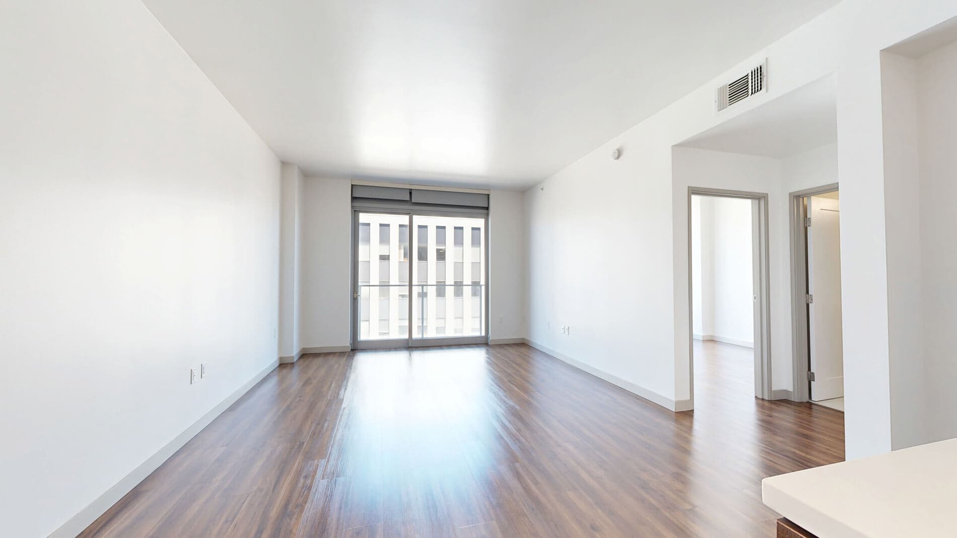 3033 Wilshire 2 of 5