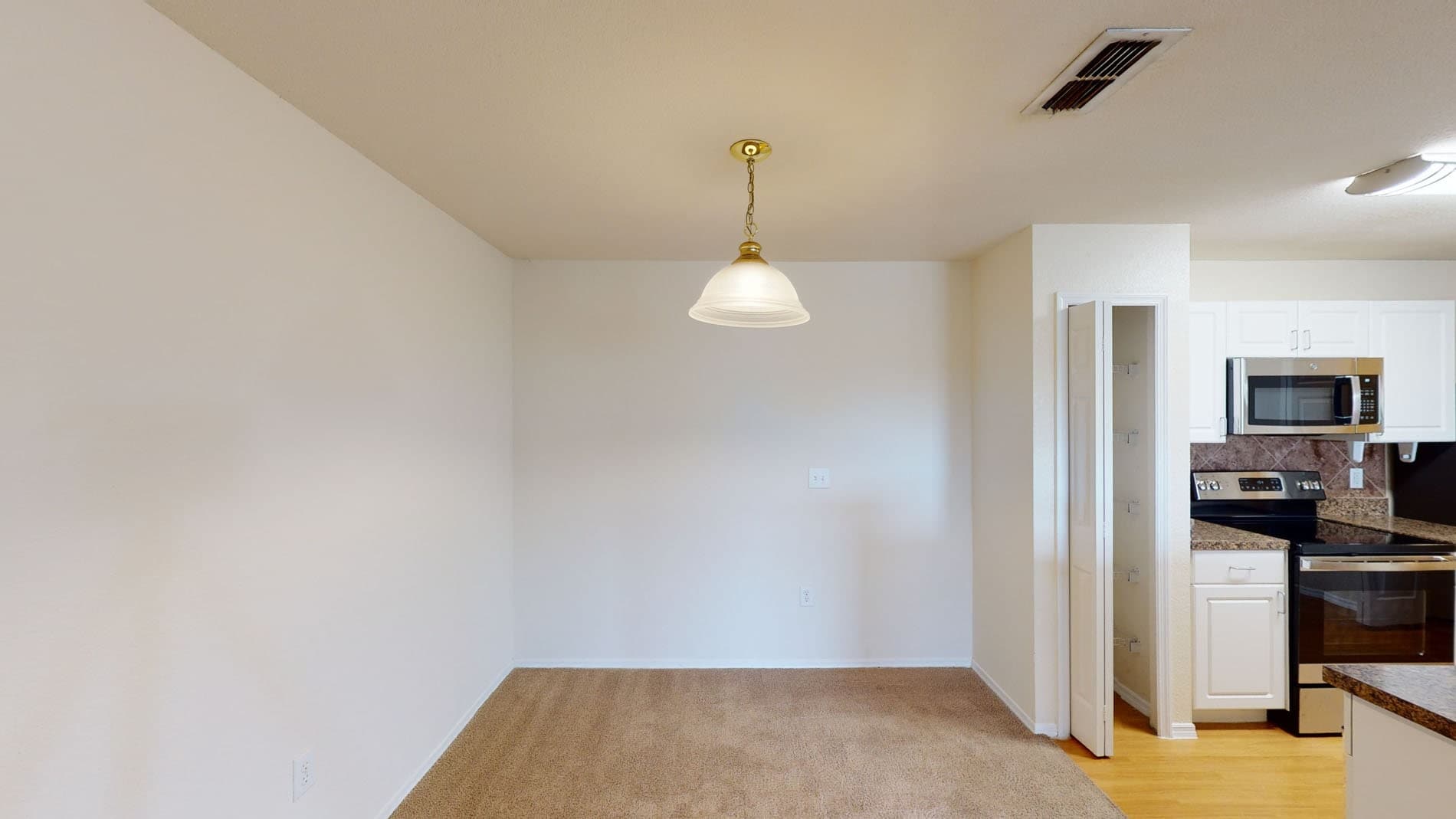 MacAlpine Place 3 of 5