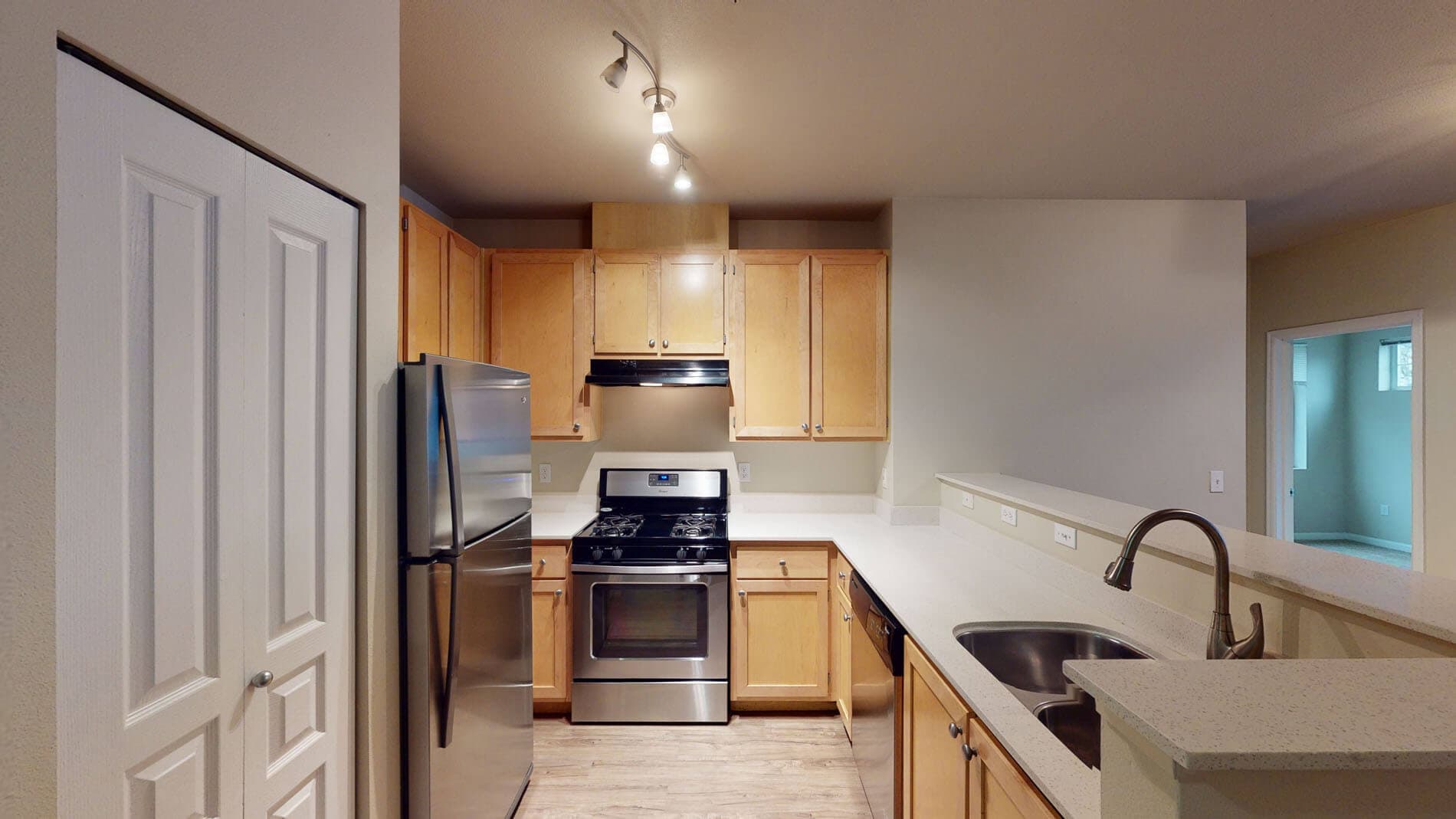 The Hawthorne Apartments 2 of 5
