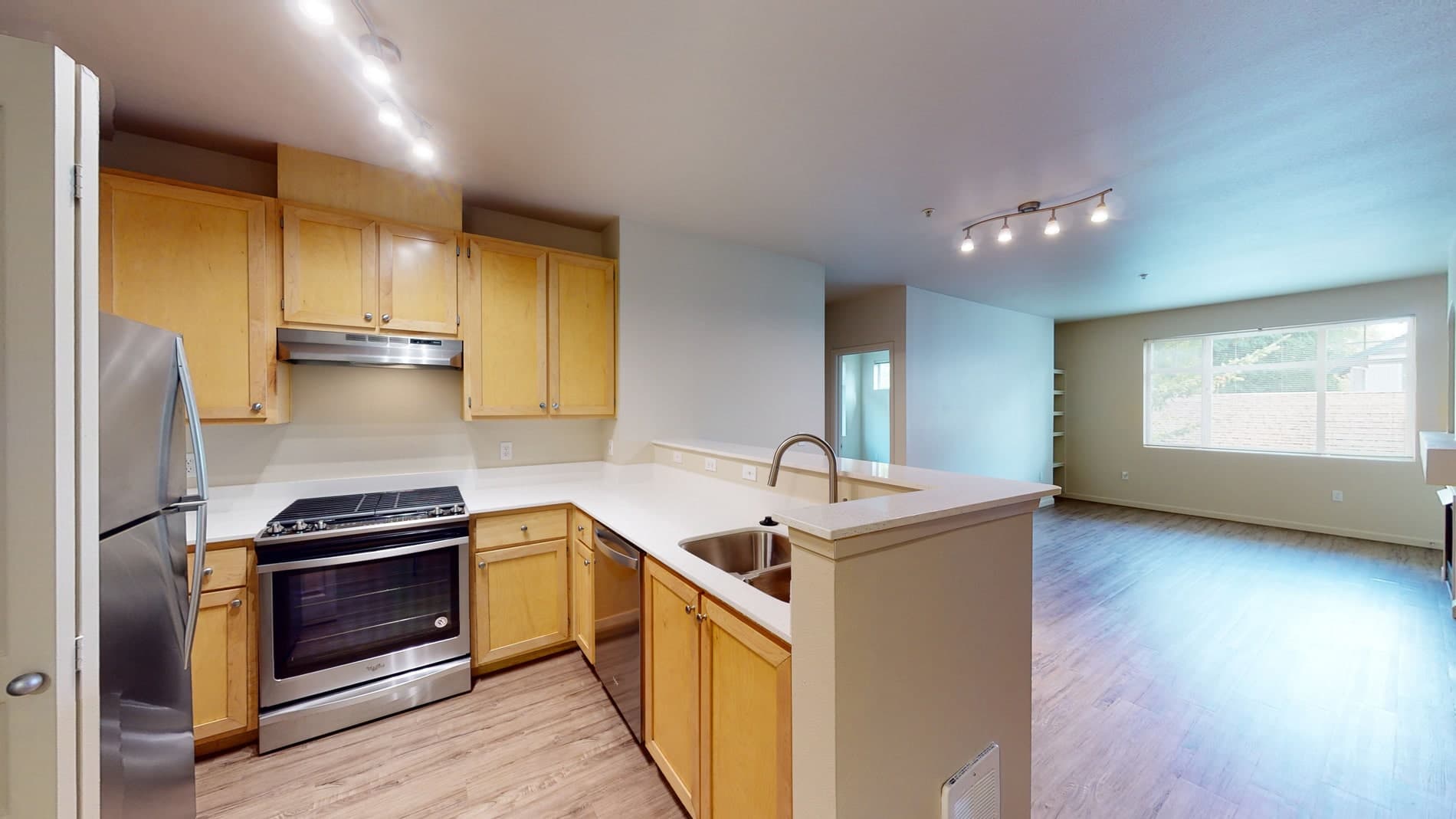 The Hawthorne Apartments 1 of 5