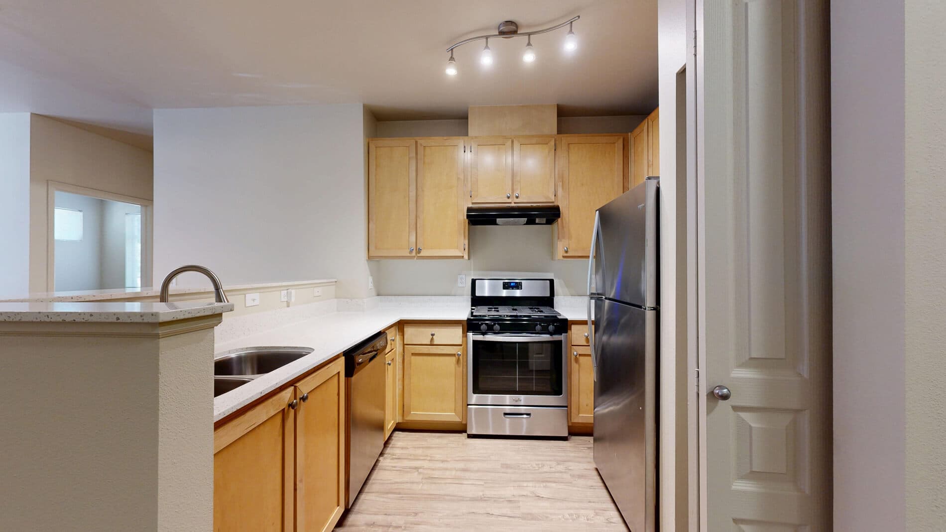 The Hawthorne Apartments 1 of 5