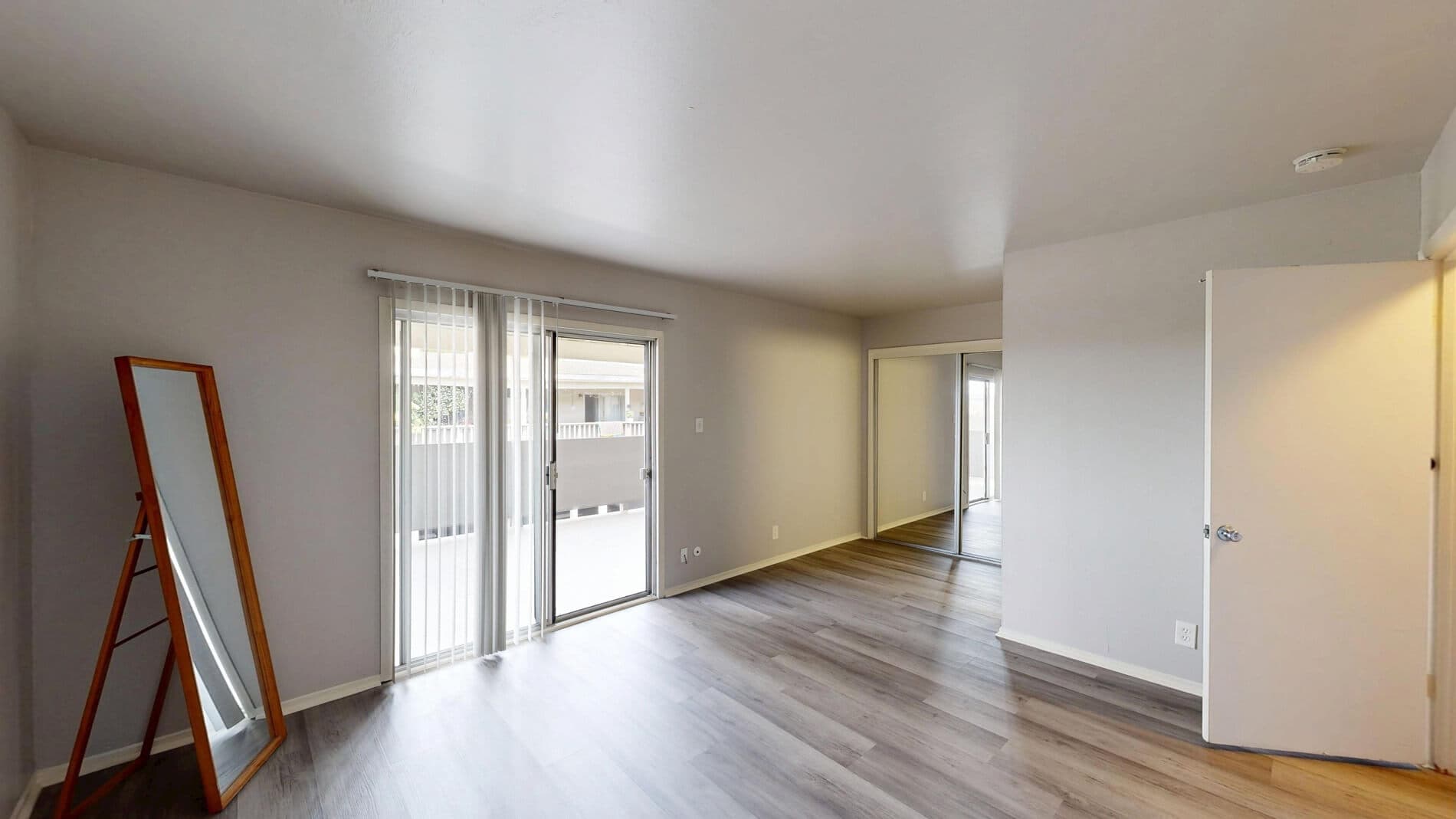 Bay Terrace 3 of 5