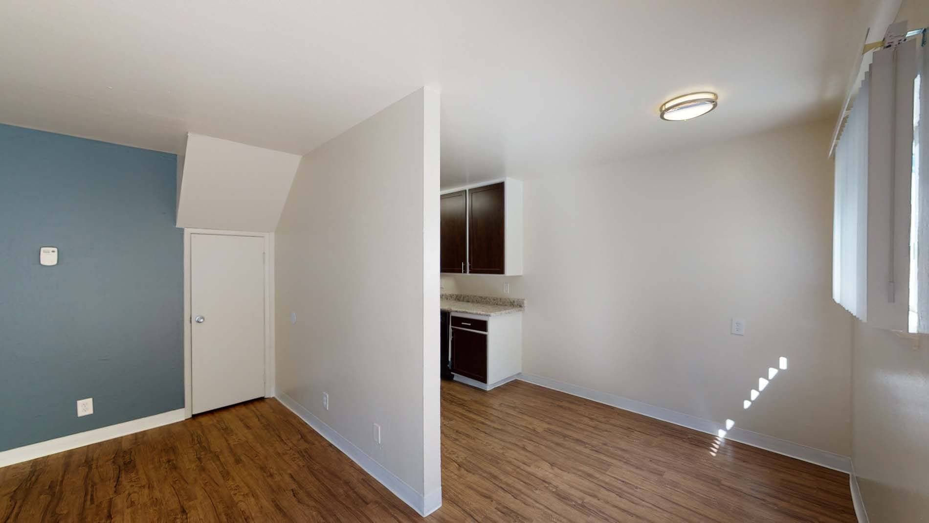Bay Terrace 3 of 5