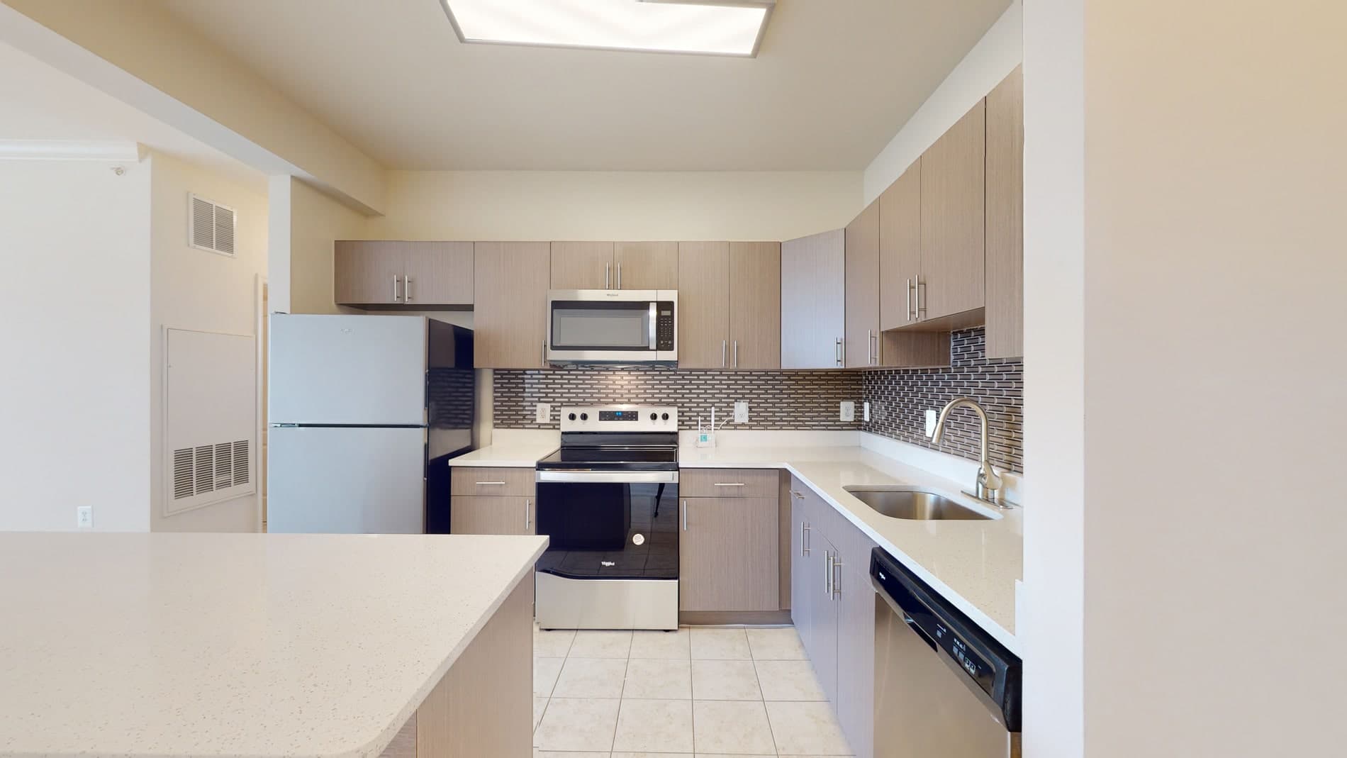 Signal Hill Apartment Homes 1 of 5