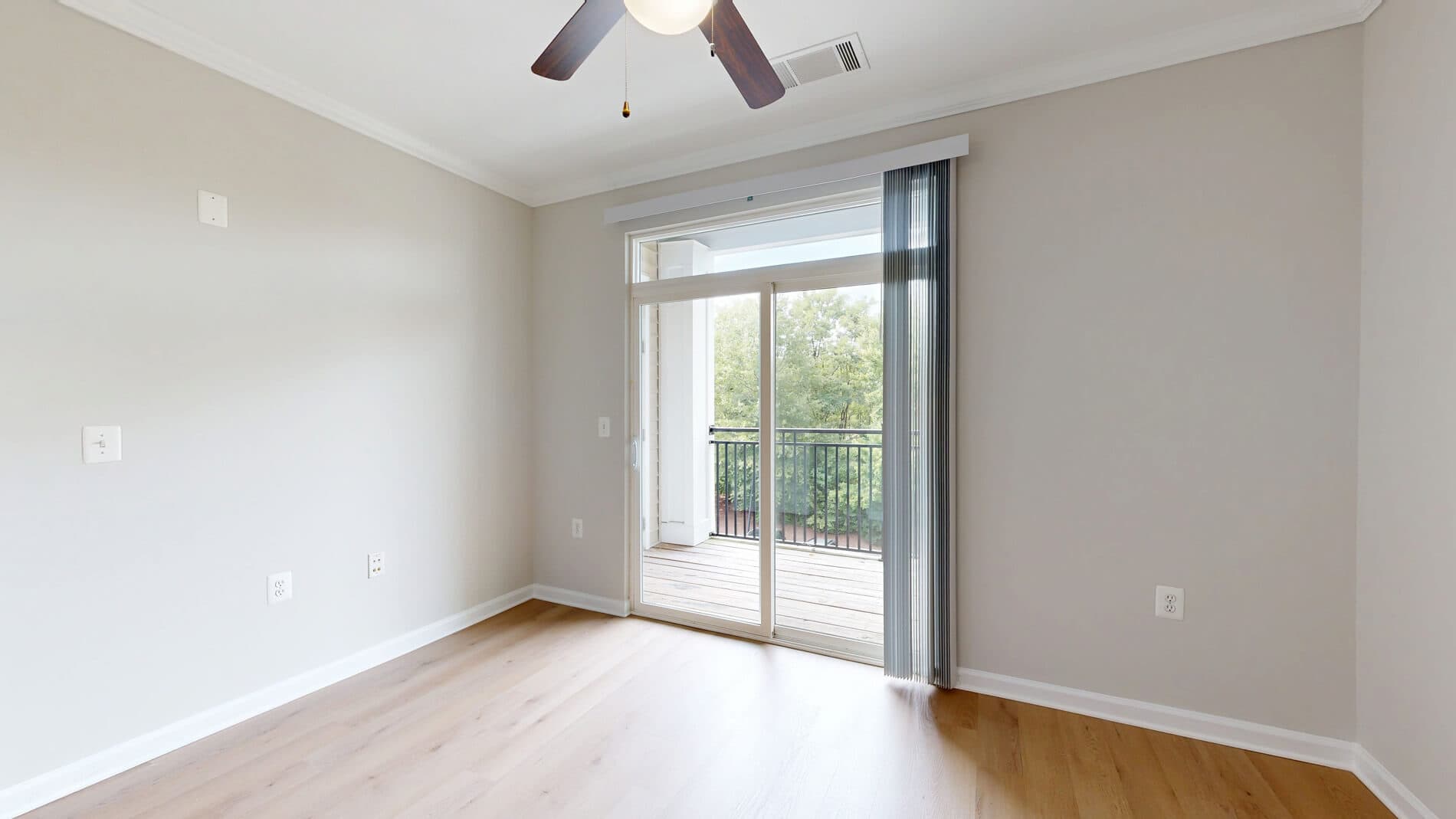 Signal Hill Apartment Homes 4 of 5