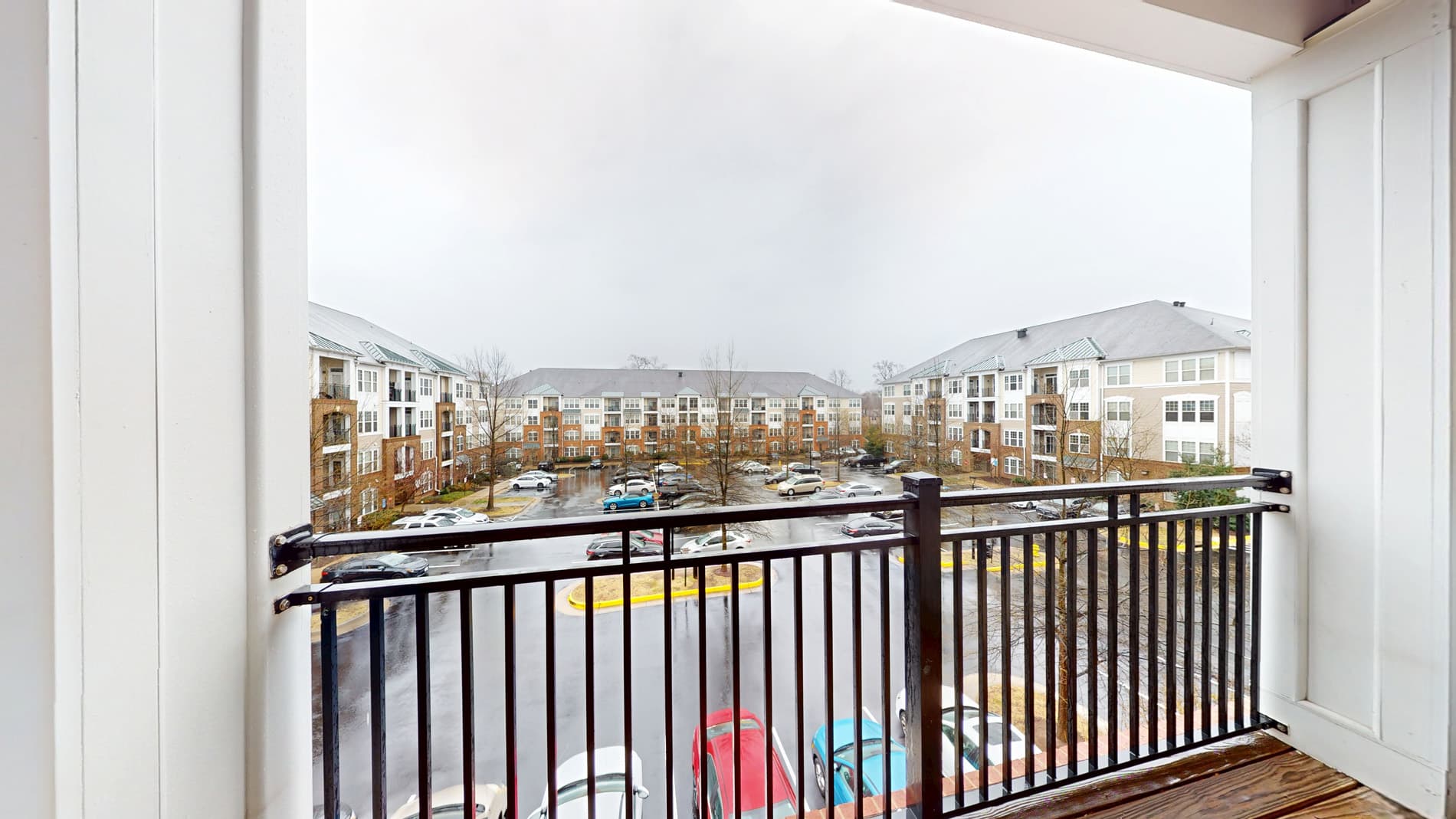 Signal Hill Apartment Homes 3 of 5