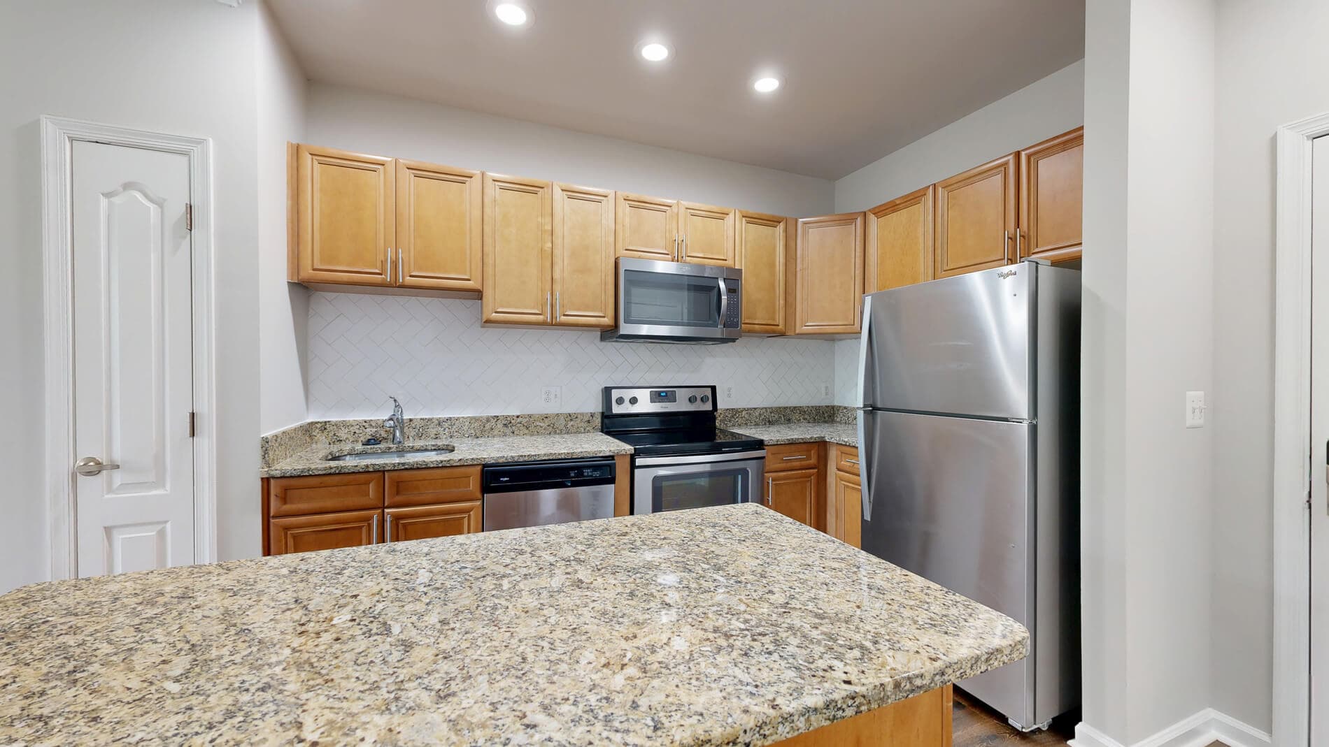 Signal Hill Apartment Homes 1 of 5