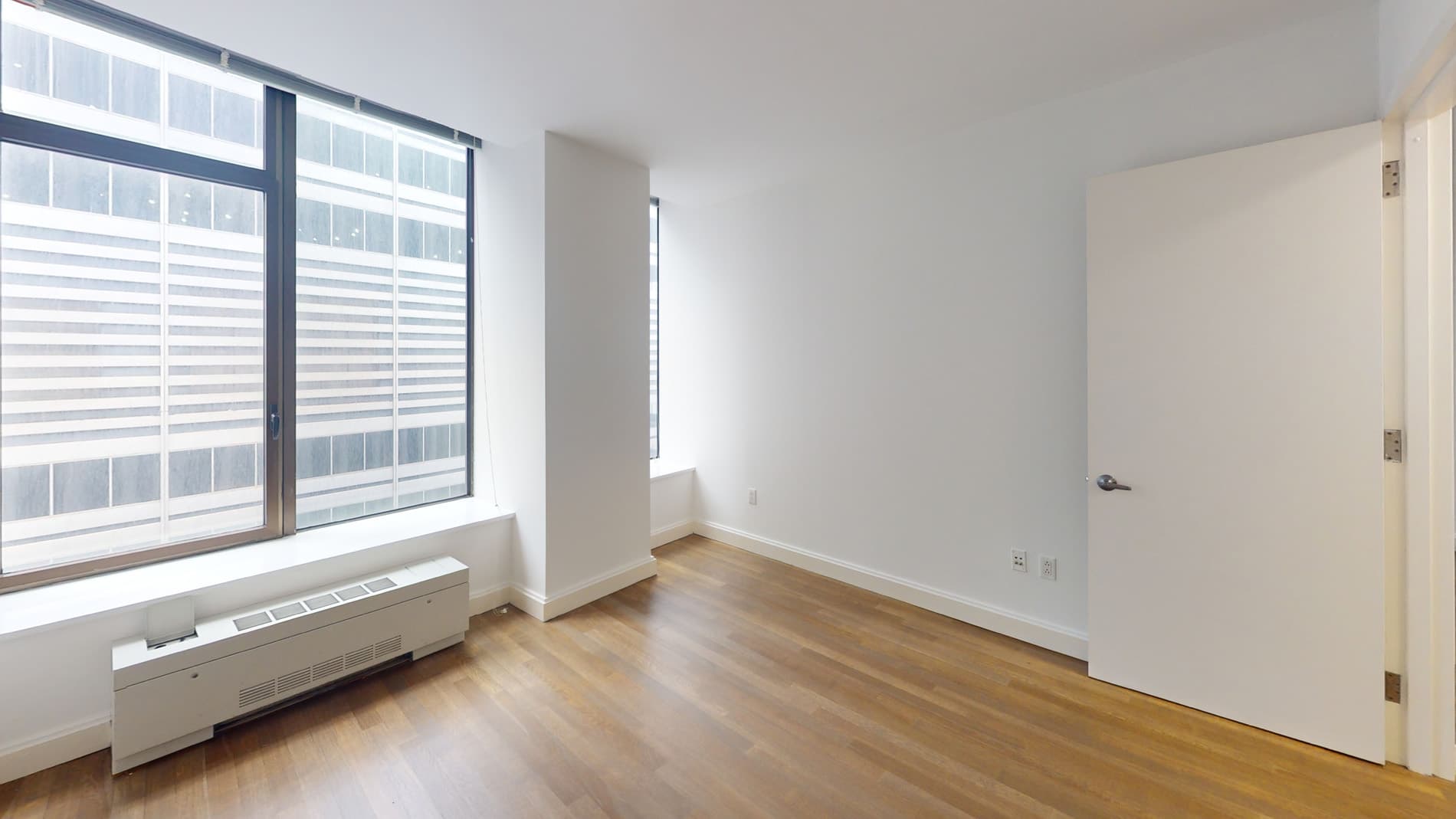 10 Hanover Square 4 of 5