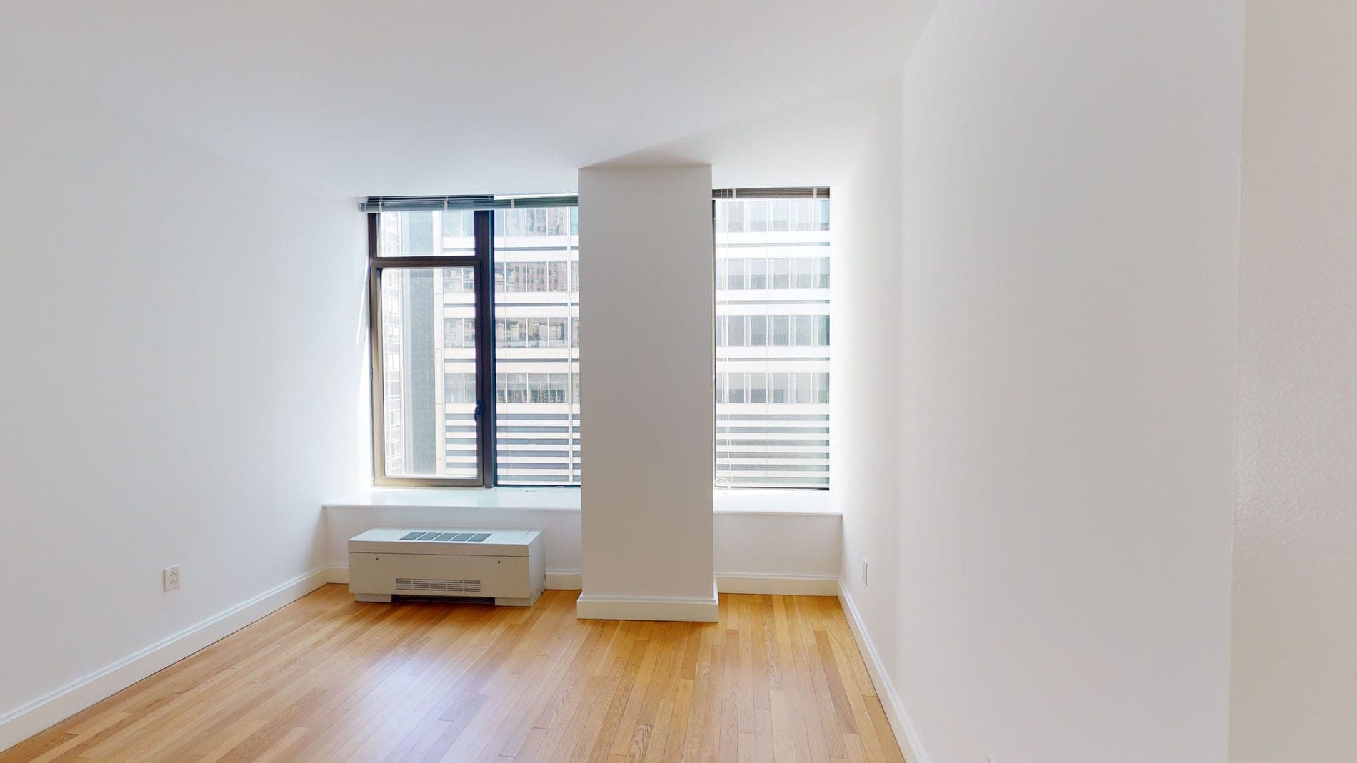 10 Hanover Square 4 of 5