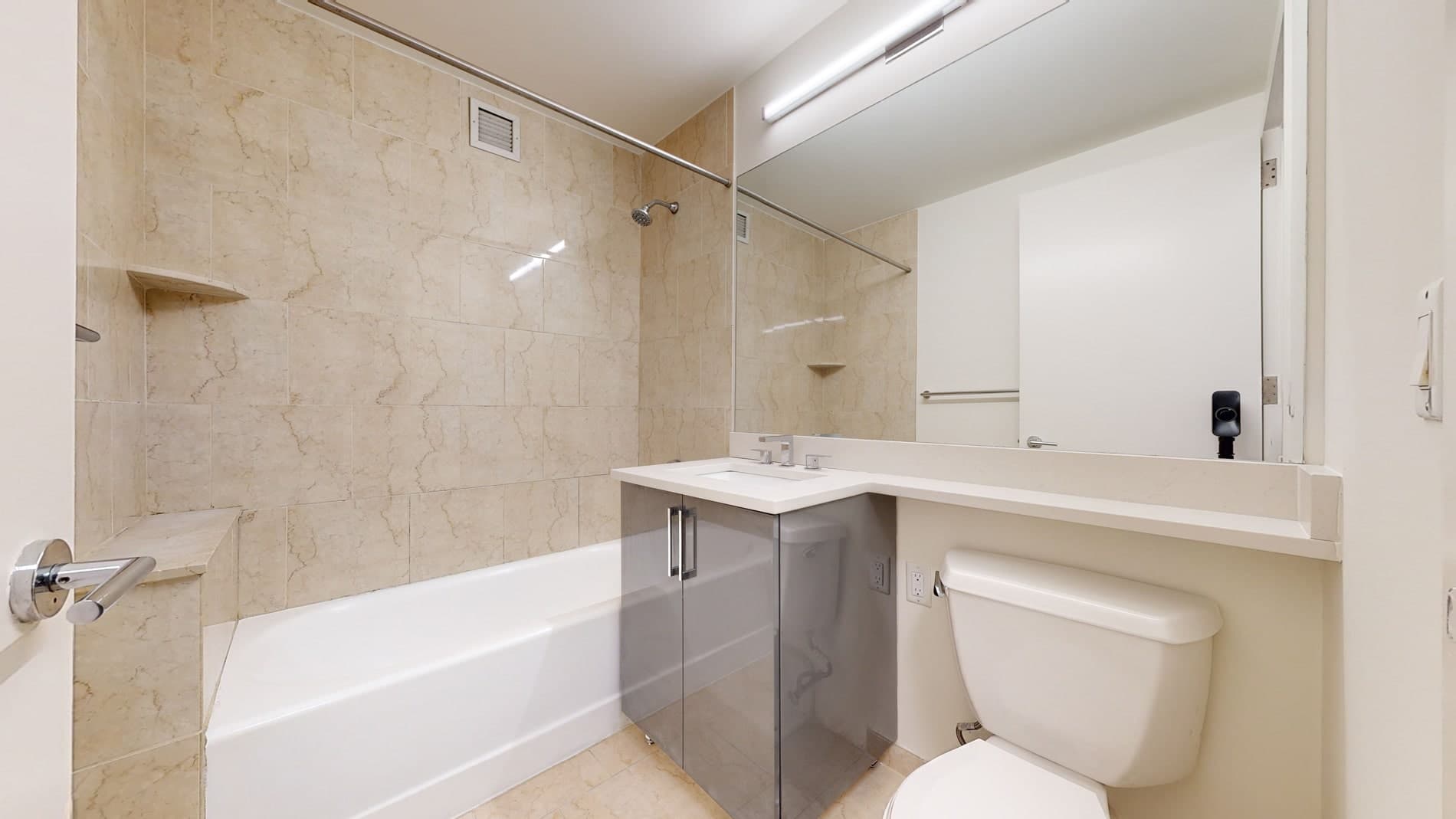 10 Hanover Square 4 of 5