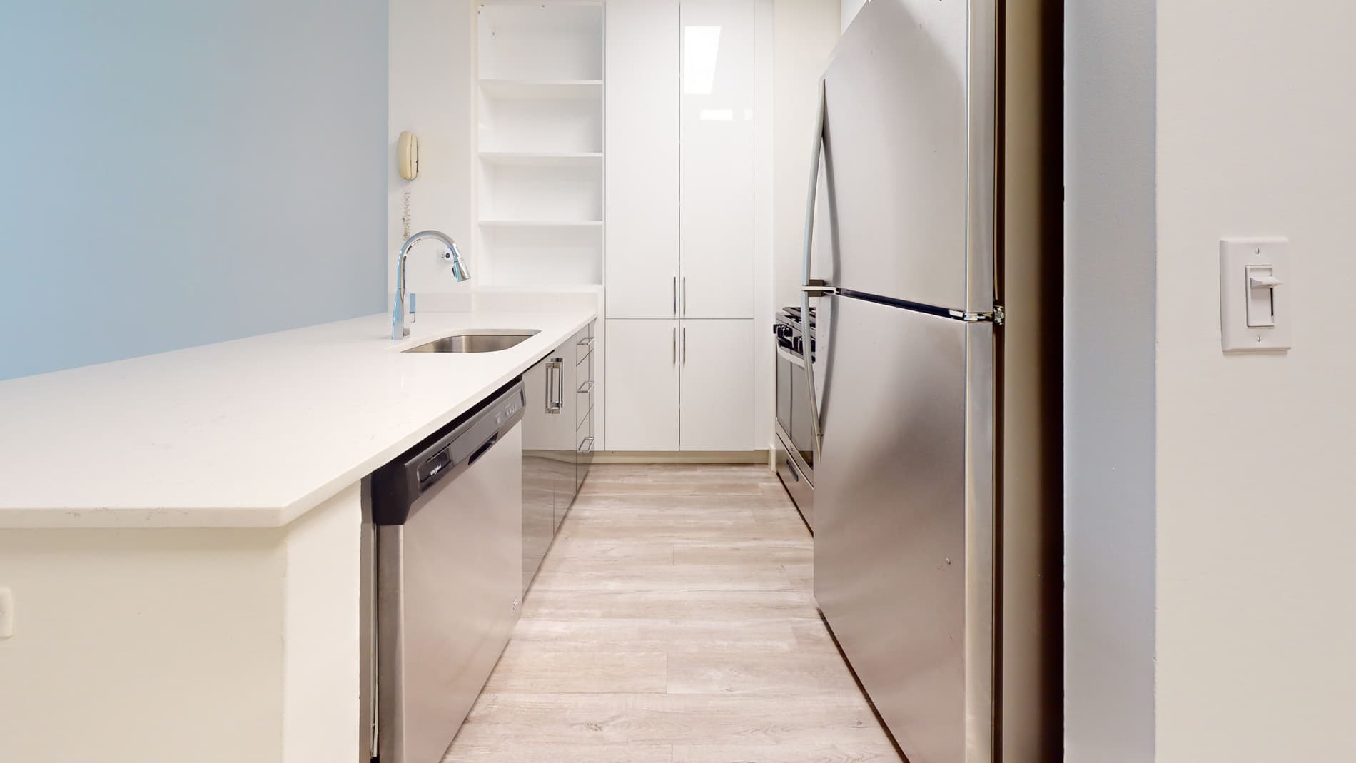 10 Hanover Square 1 of 5