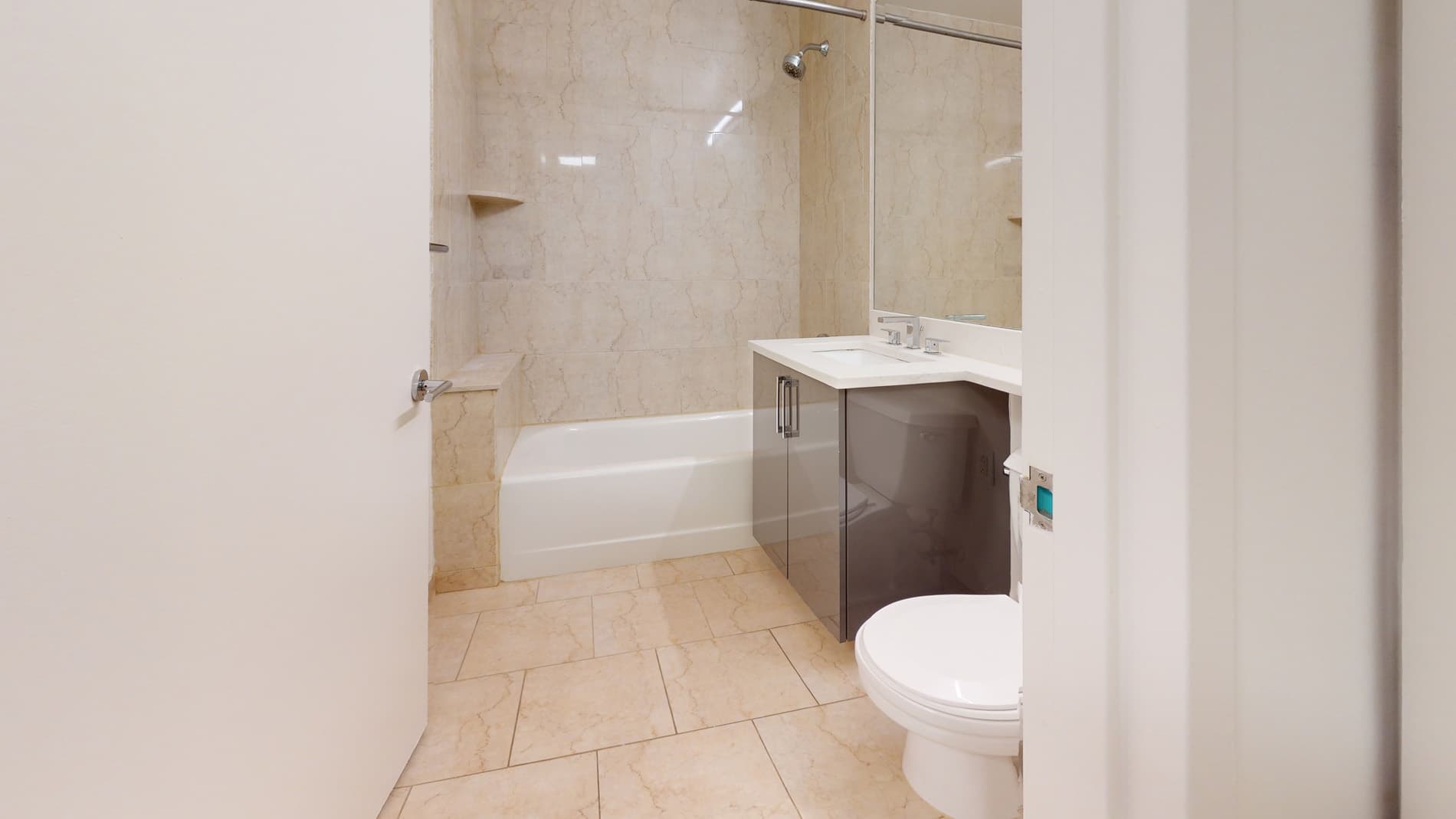 10 Hanover Square 4 of 5