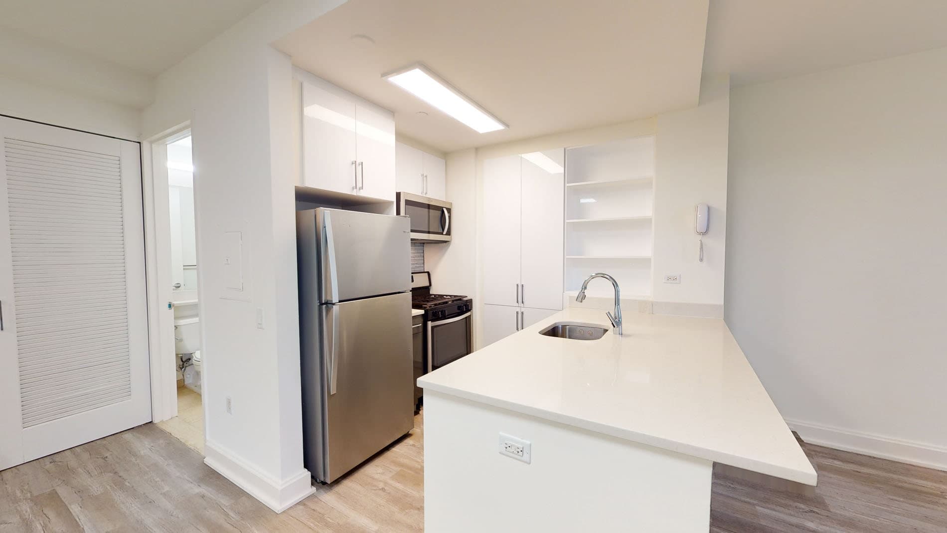 10 Hanover Square 2 of 5