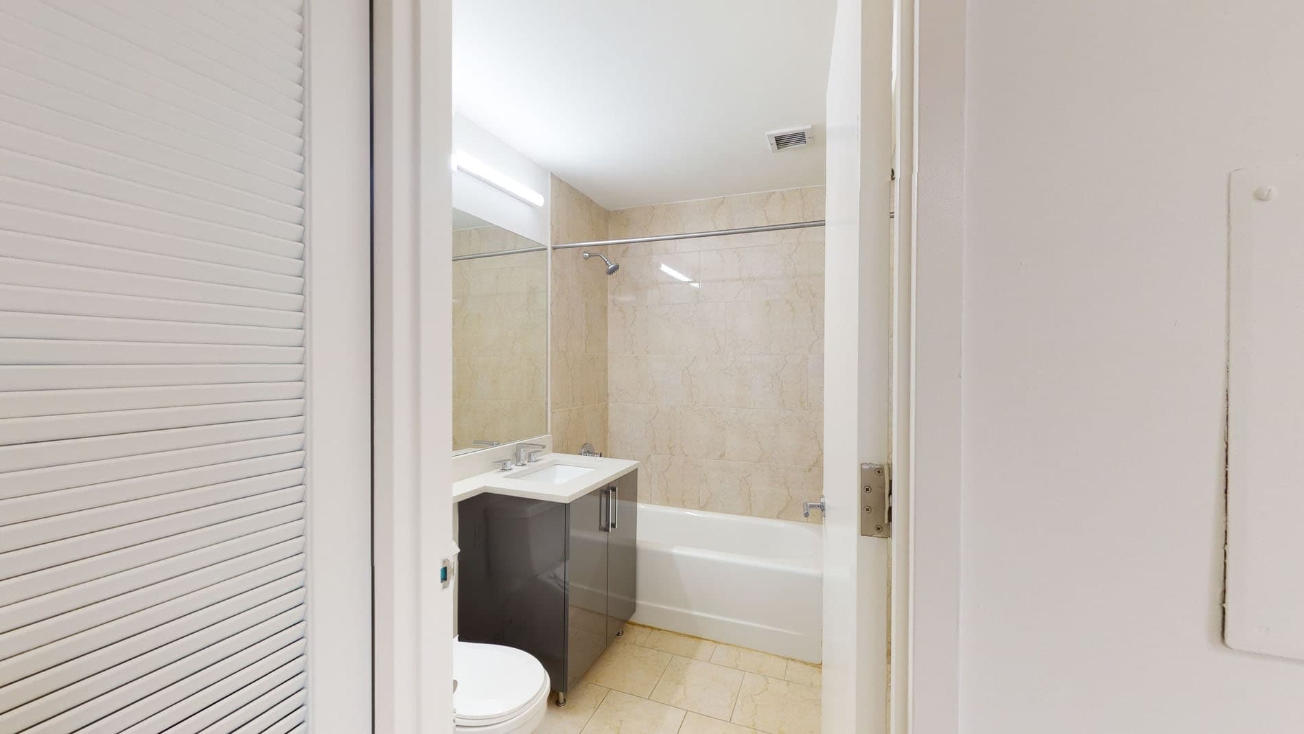 10 Hanover Square 4 of 5