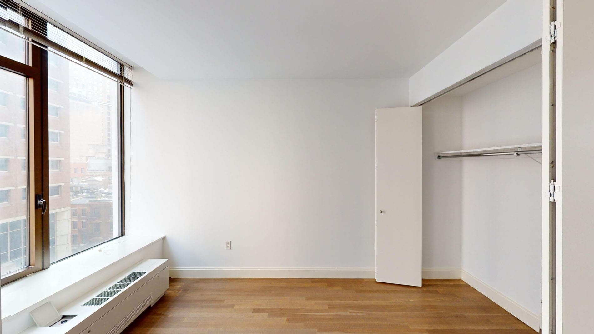 10 Hanover Square 3 of 5