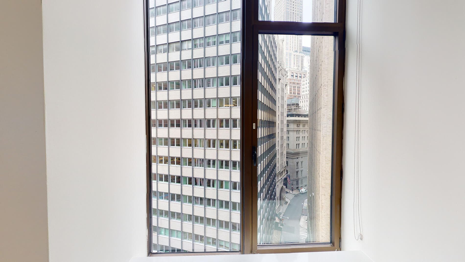 10 Hanover Square 3 of 5