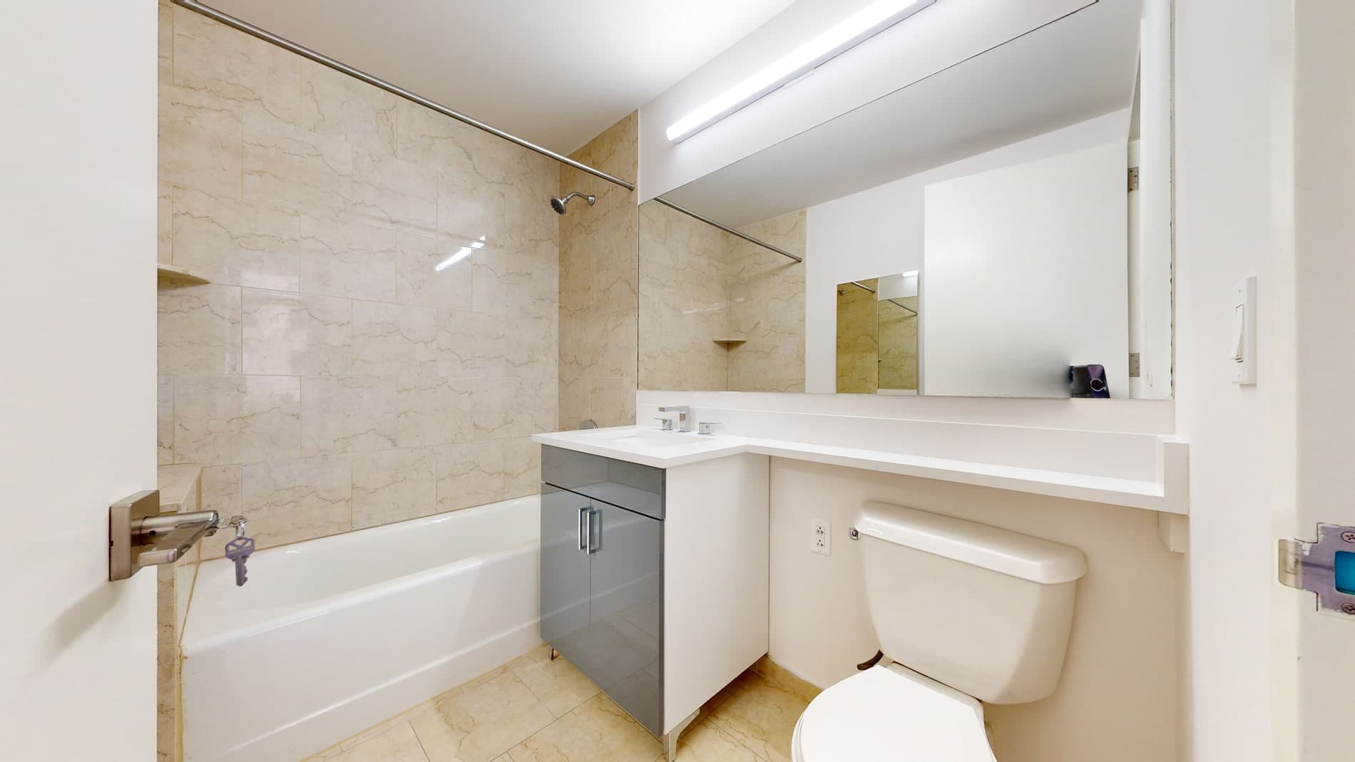 10 Hanover Square 3 of 4