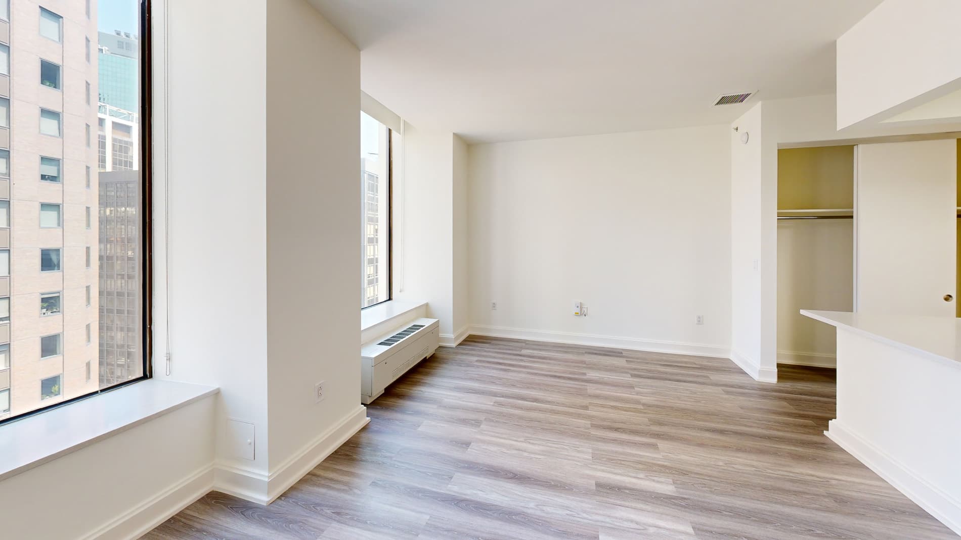 10 Hanover Square 2 of 5
